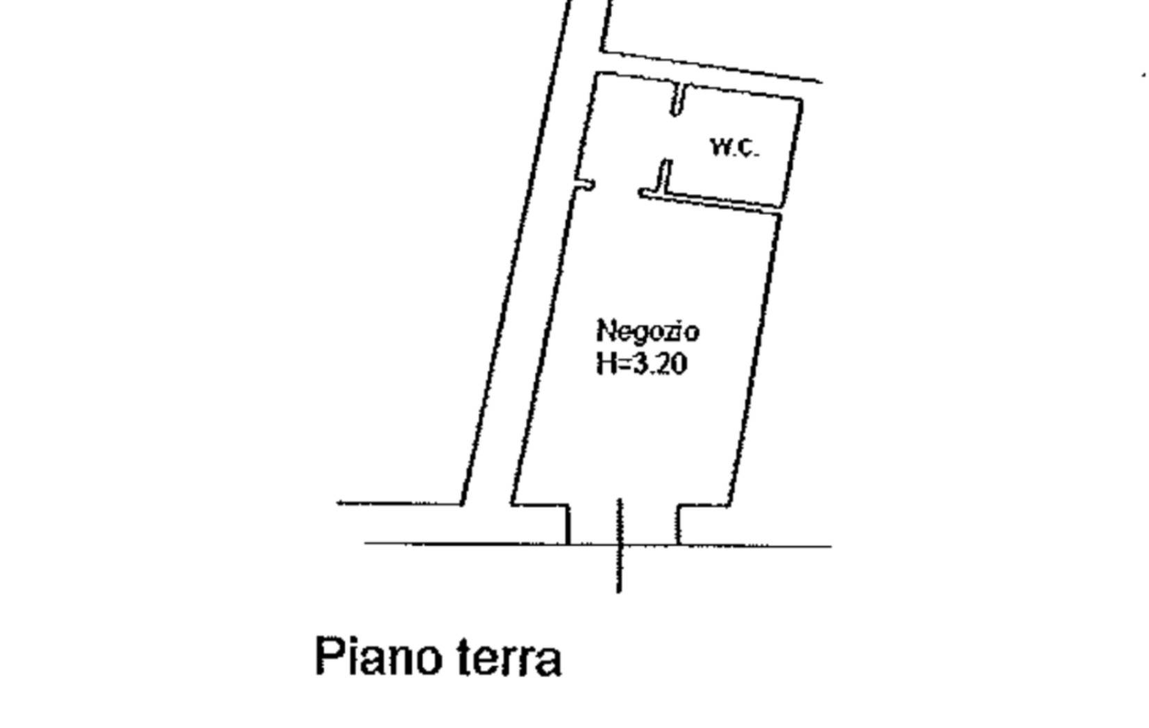 Locale commerciale in vendita a Fabriano, CENTRO STORICO