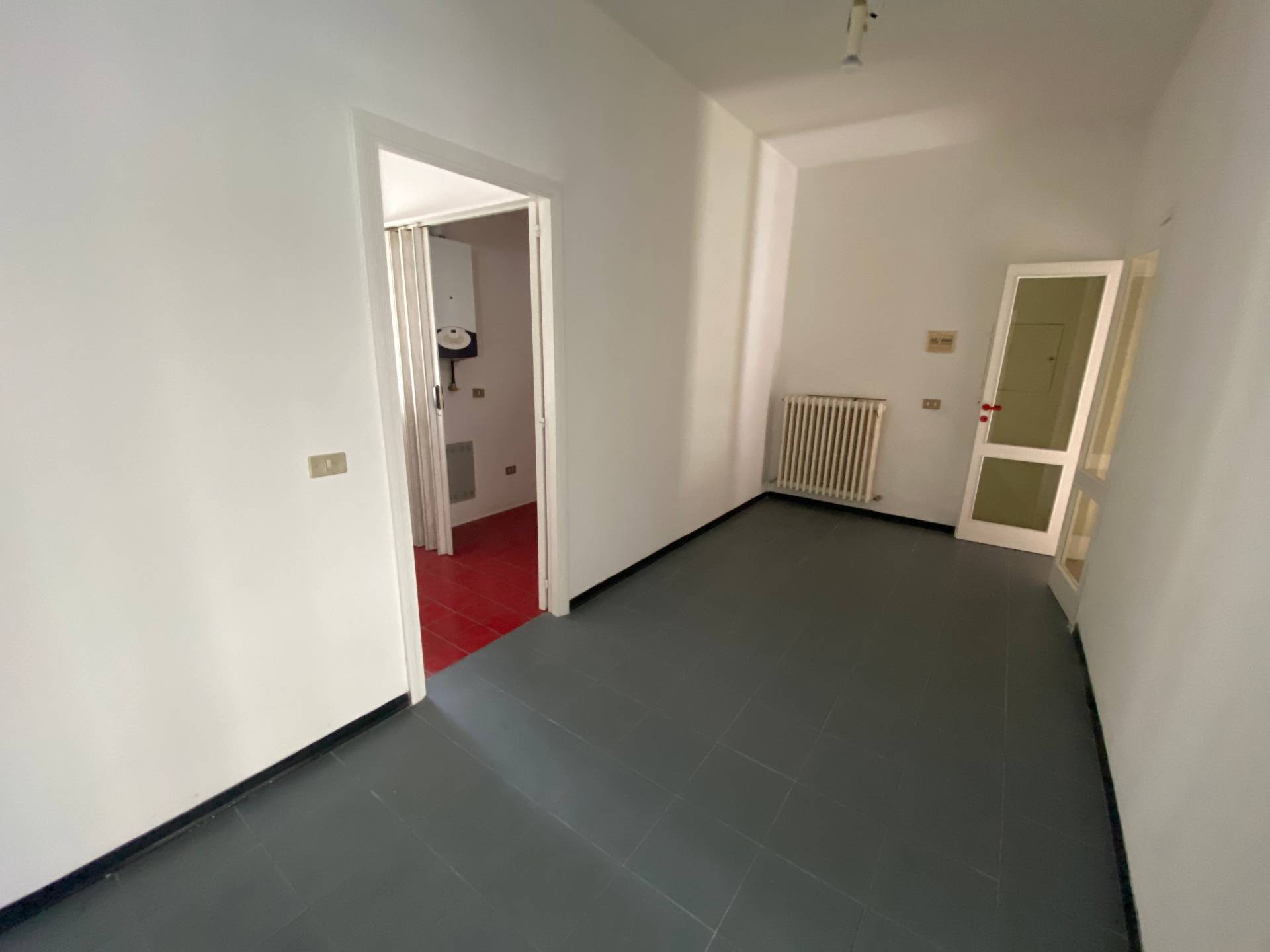 Studio/Ufficio in vendita a Fabriano, SEMI PERIFERIA