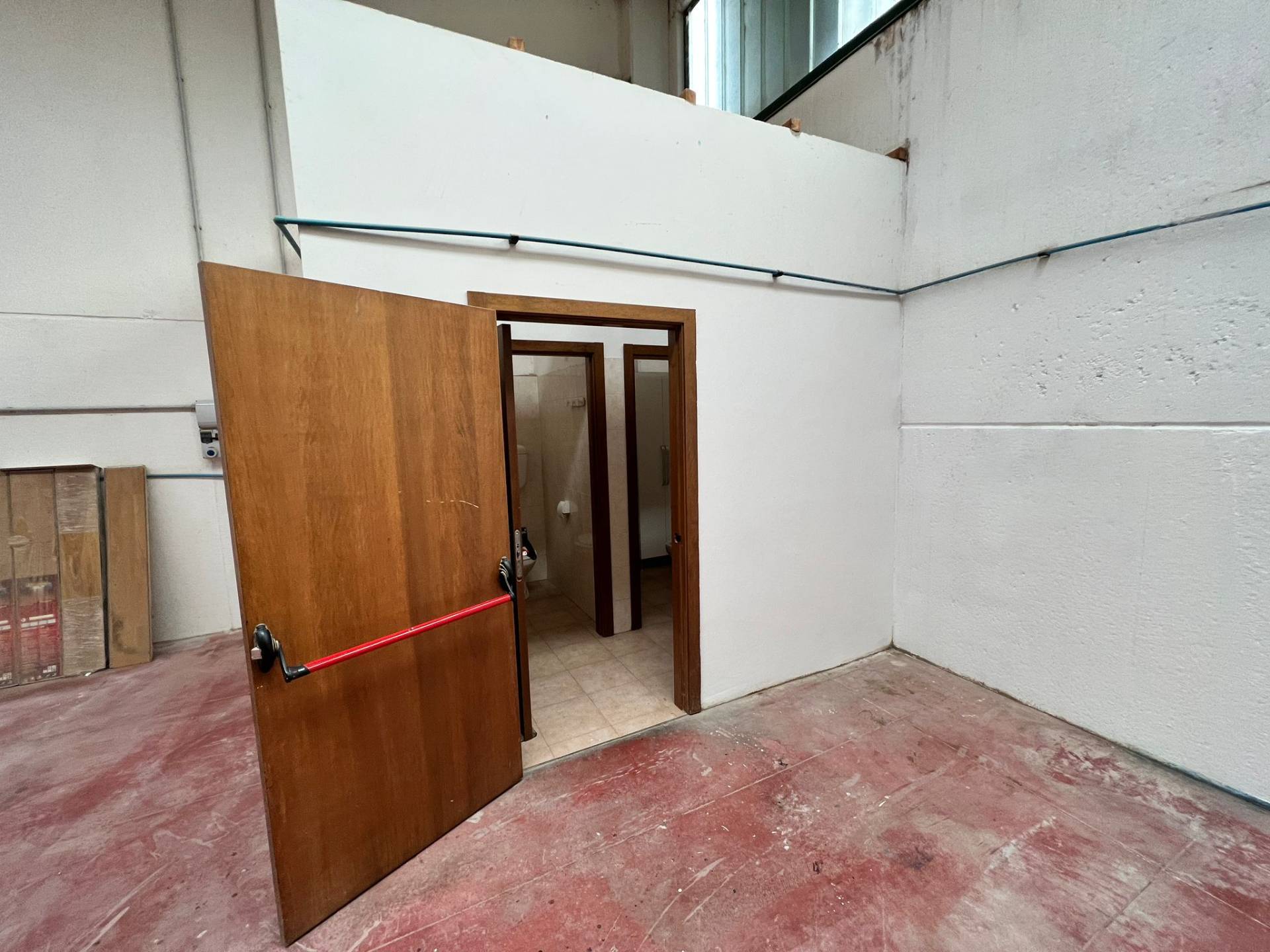 Capannone in vendita a Fabriano, PERIFERIA