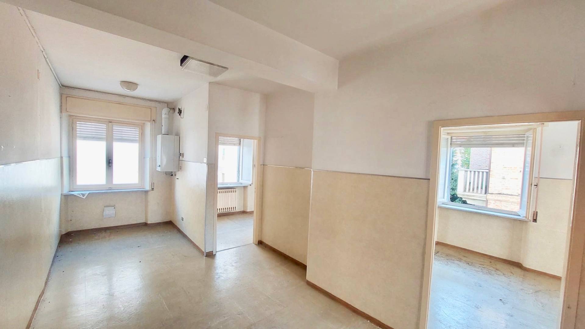 Studio/Ufficio in vendita a Fabriano, SEMI PERIFERIA