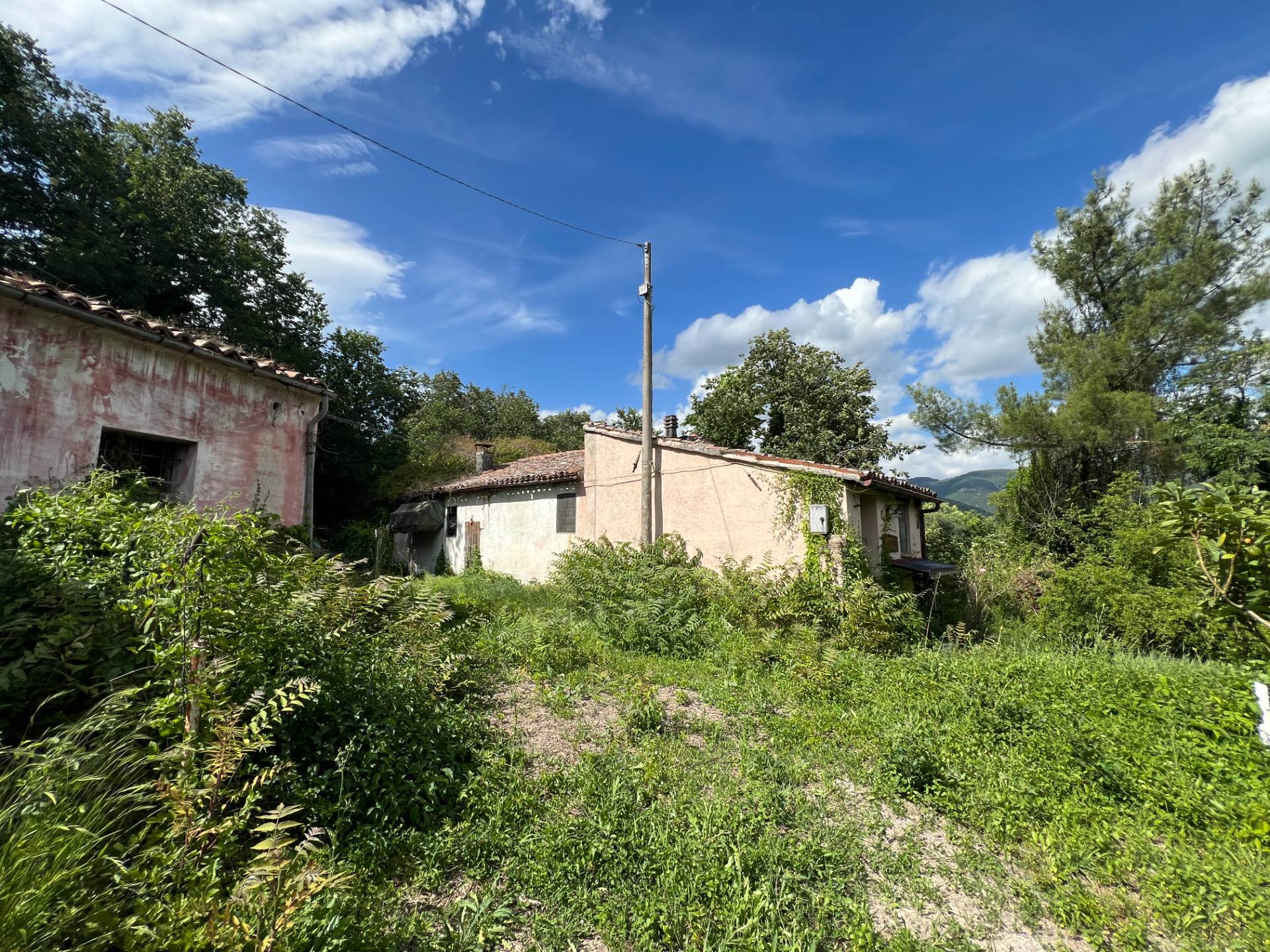 Casolare in vendita a Fabriano, FRAZIONI