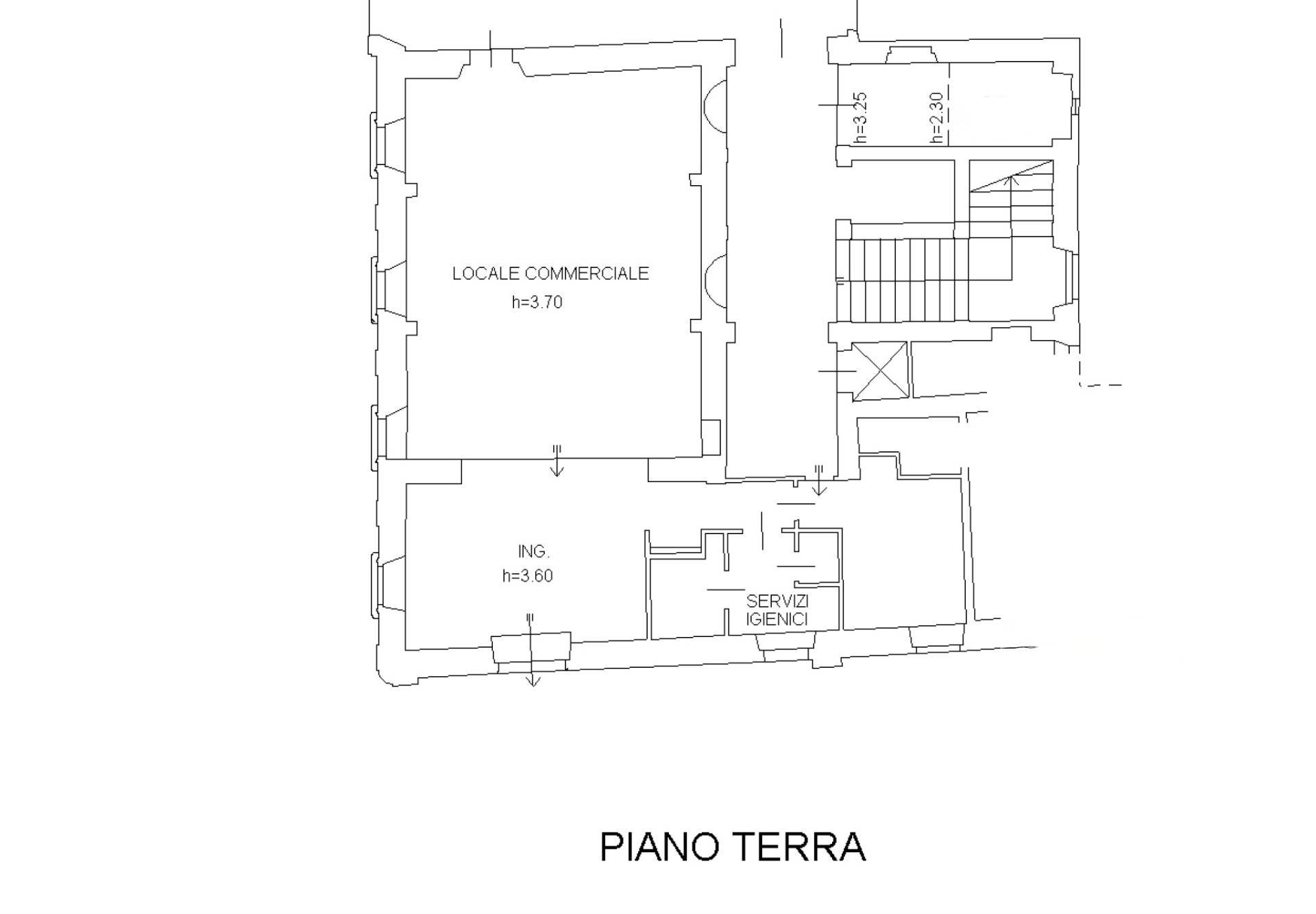 Locale commerciale in vendita a Fabriano, CENTRO STORICO