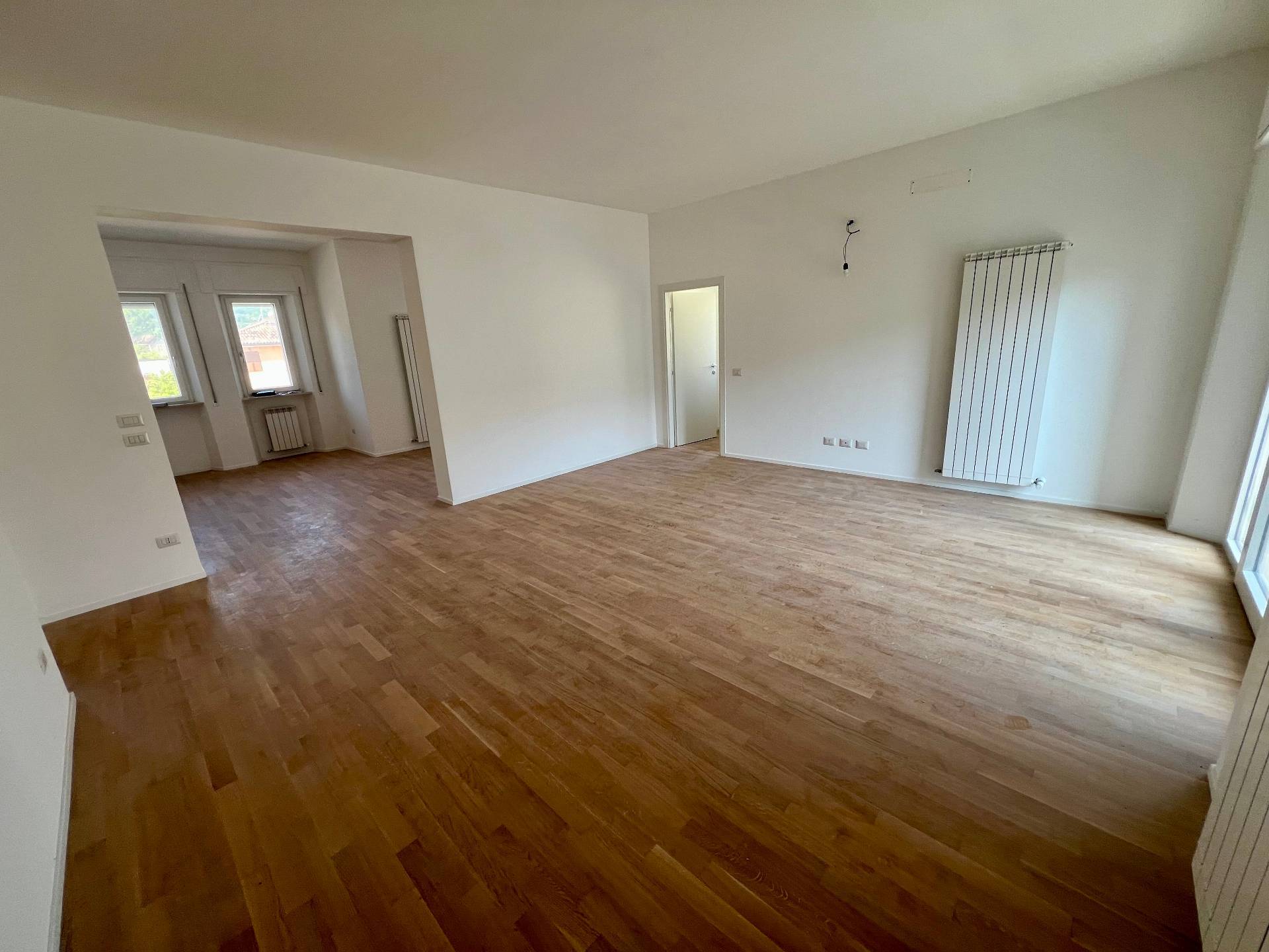 Appartamento in vendita a Fabriano, SEMI PERIFERIA