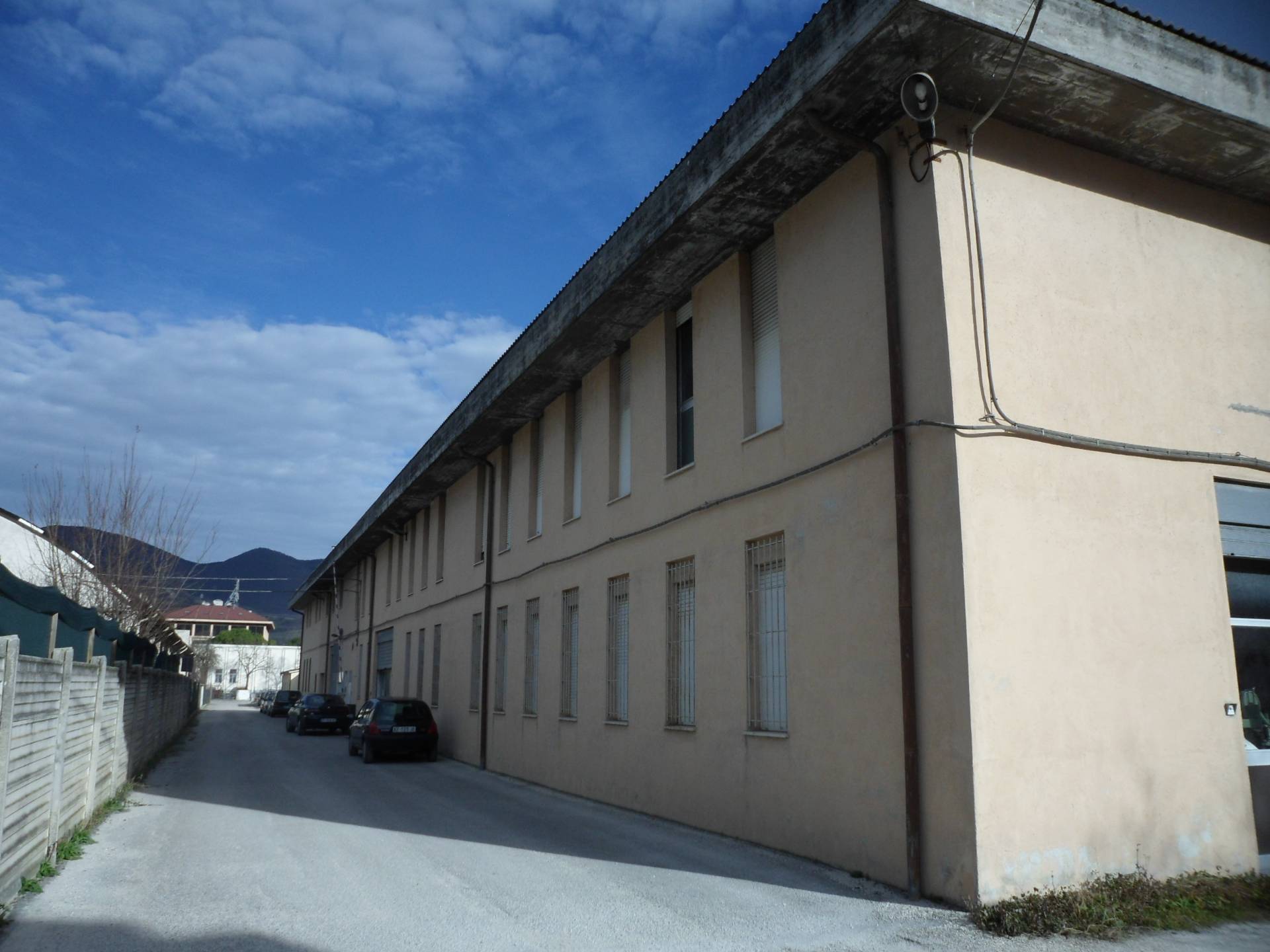 Laboratorio in vendita a Fabriano, PERIFERIA