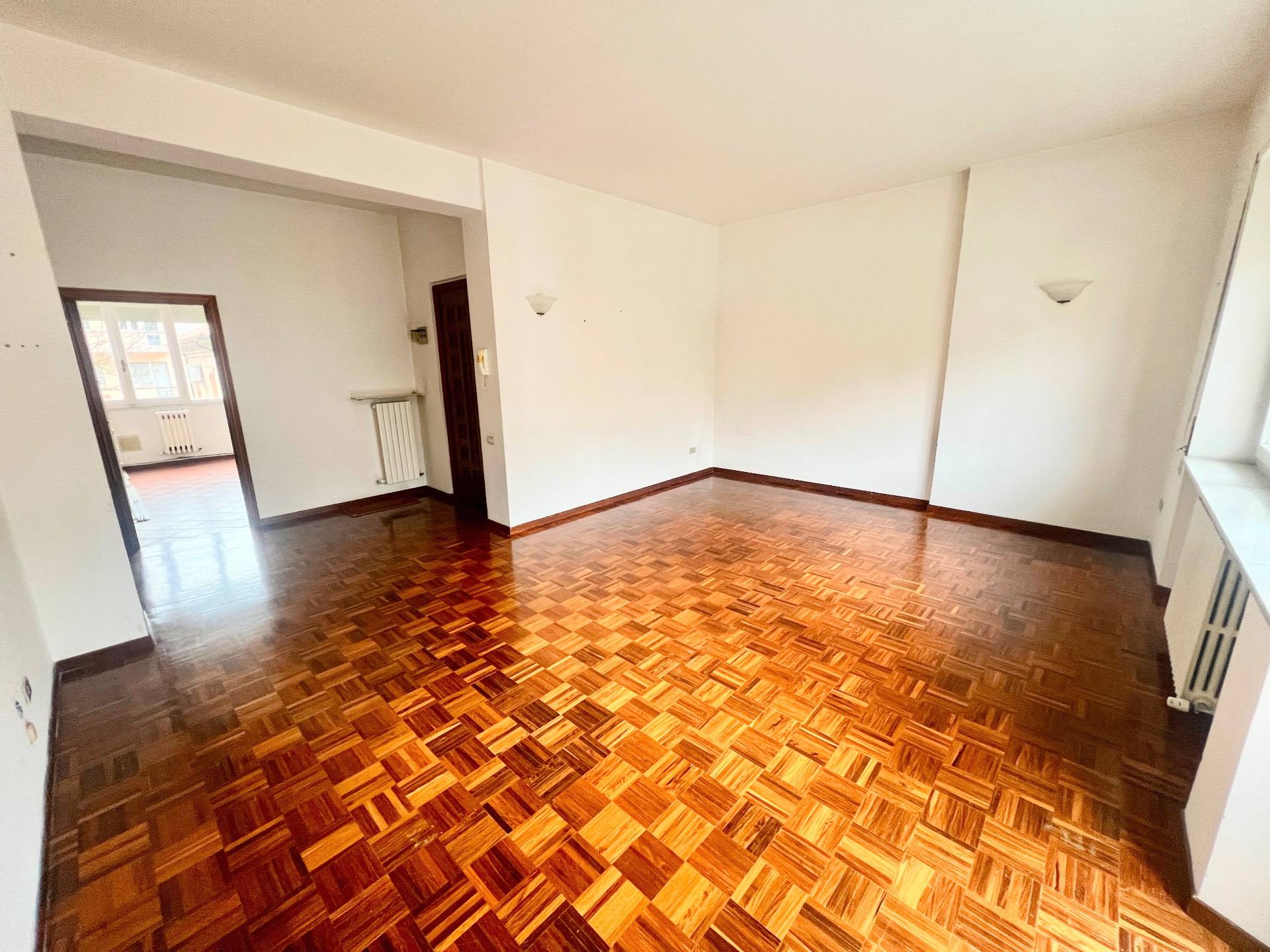 Appartamento in vendita a Fabriano, SEMI PERIFERIA