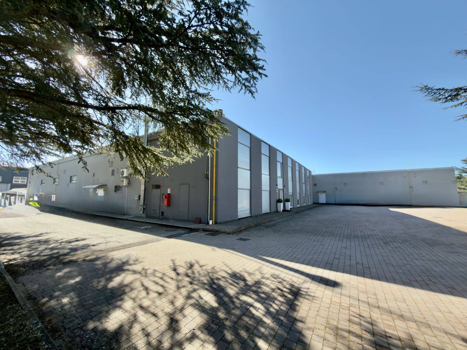 Capannone in vendita a Fabriano, SEMI PERIFERIA