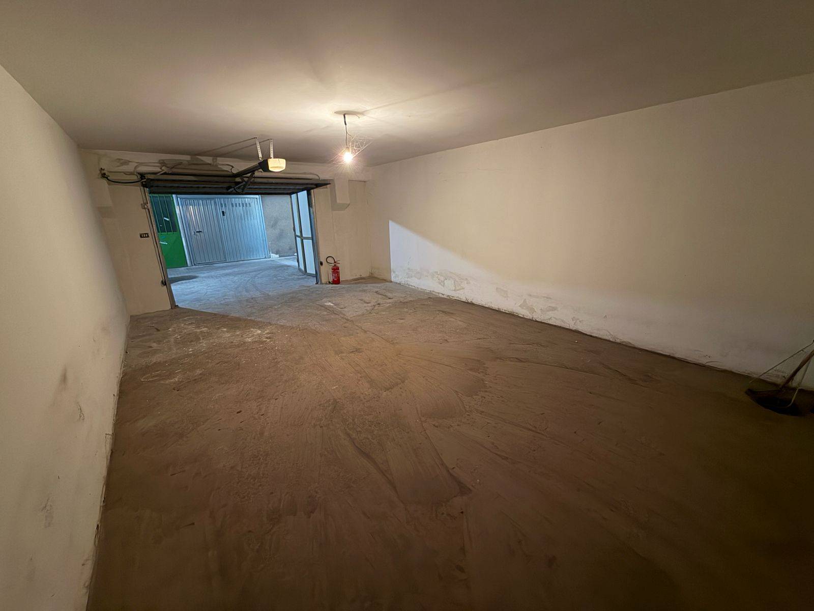 Garage in vendita a Fabriano, SEMI PERIFERIA