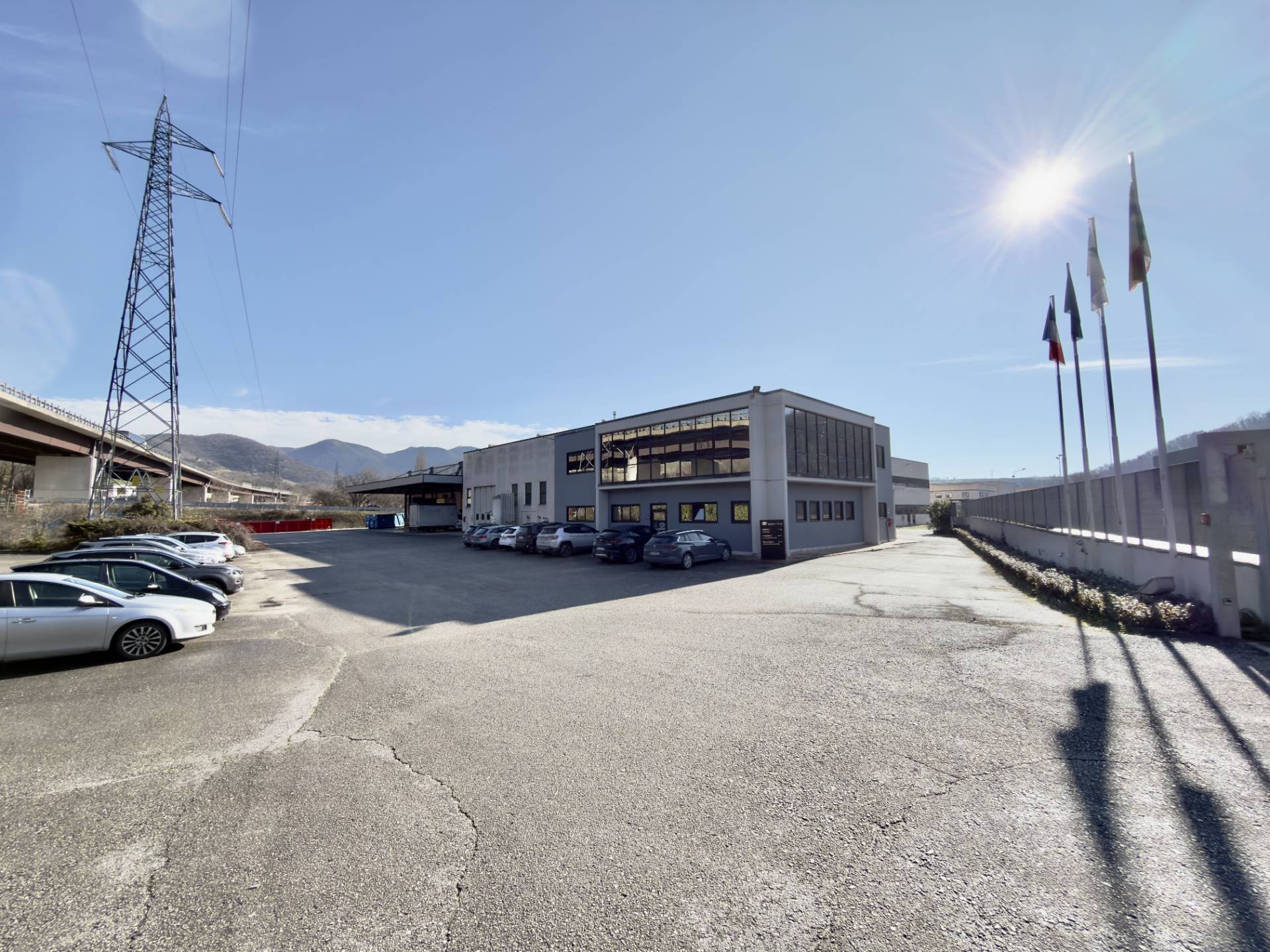 Opificio in vendita a Fabriano, PERIFERIA