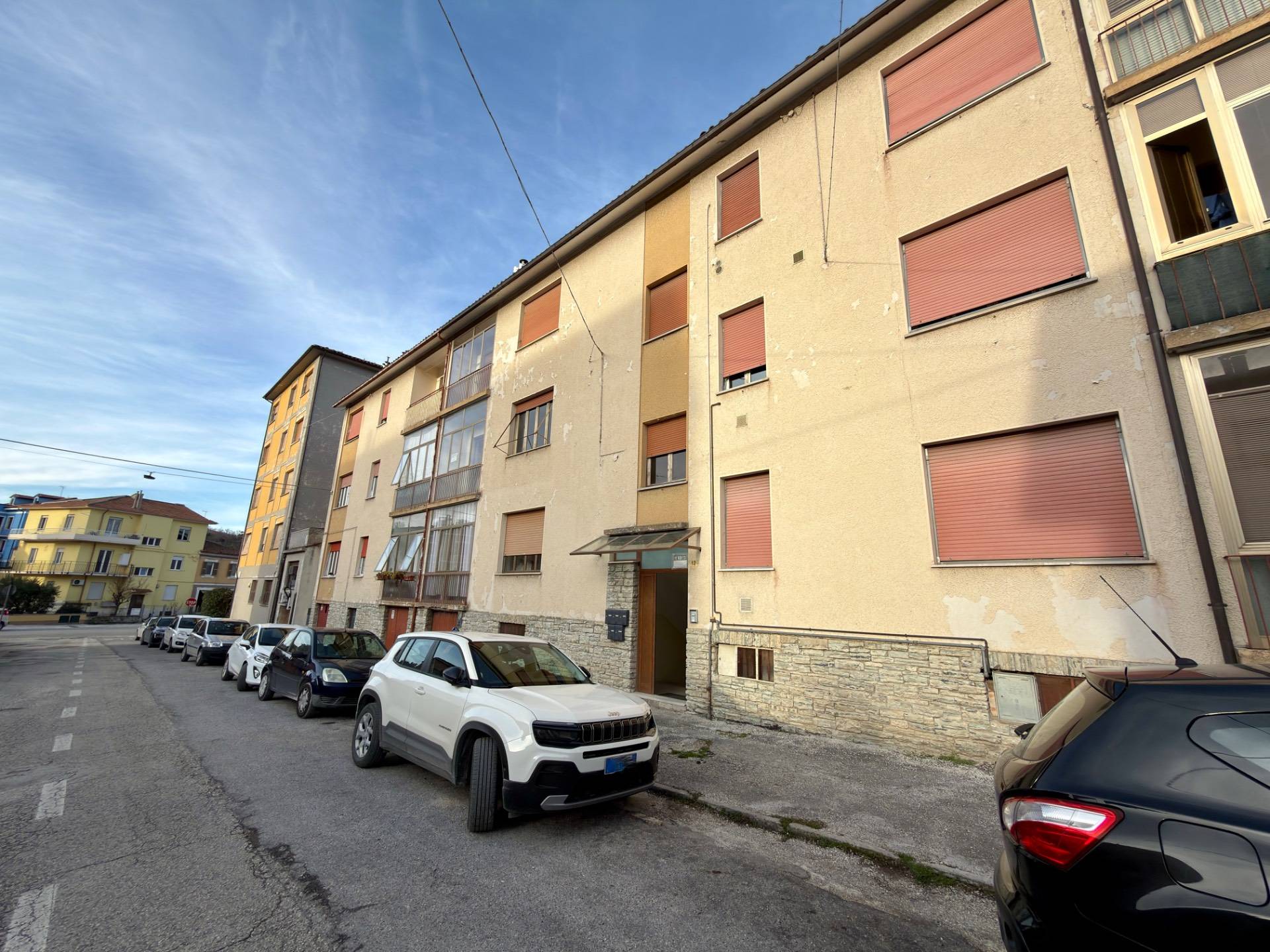 Appartamento in vendita a Fabriano, SEMI PERIFERIA