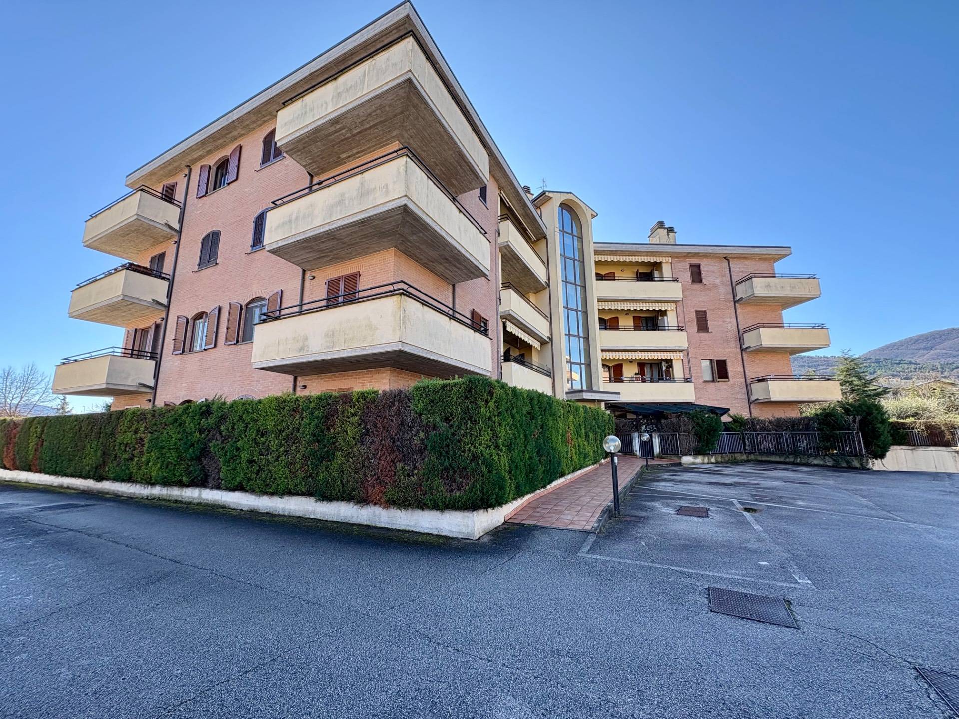 Appartamento in vendita a Fabriano, PERIFERIA