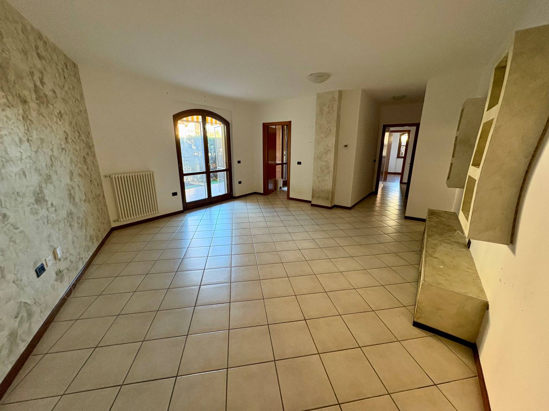 Appartamento in vendita a Fabriano, PERIFERIA