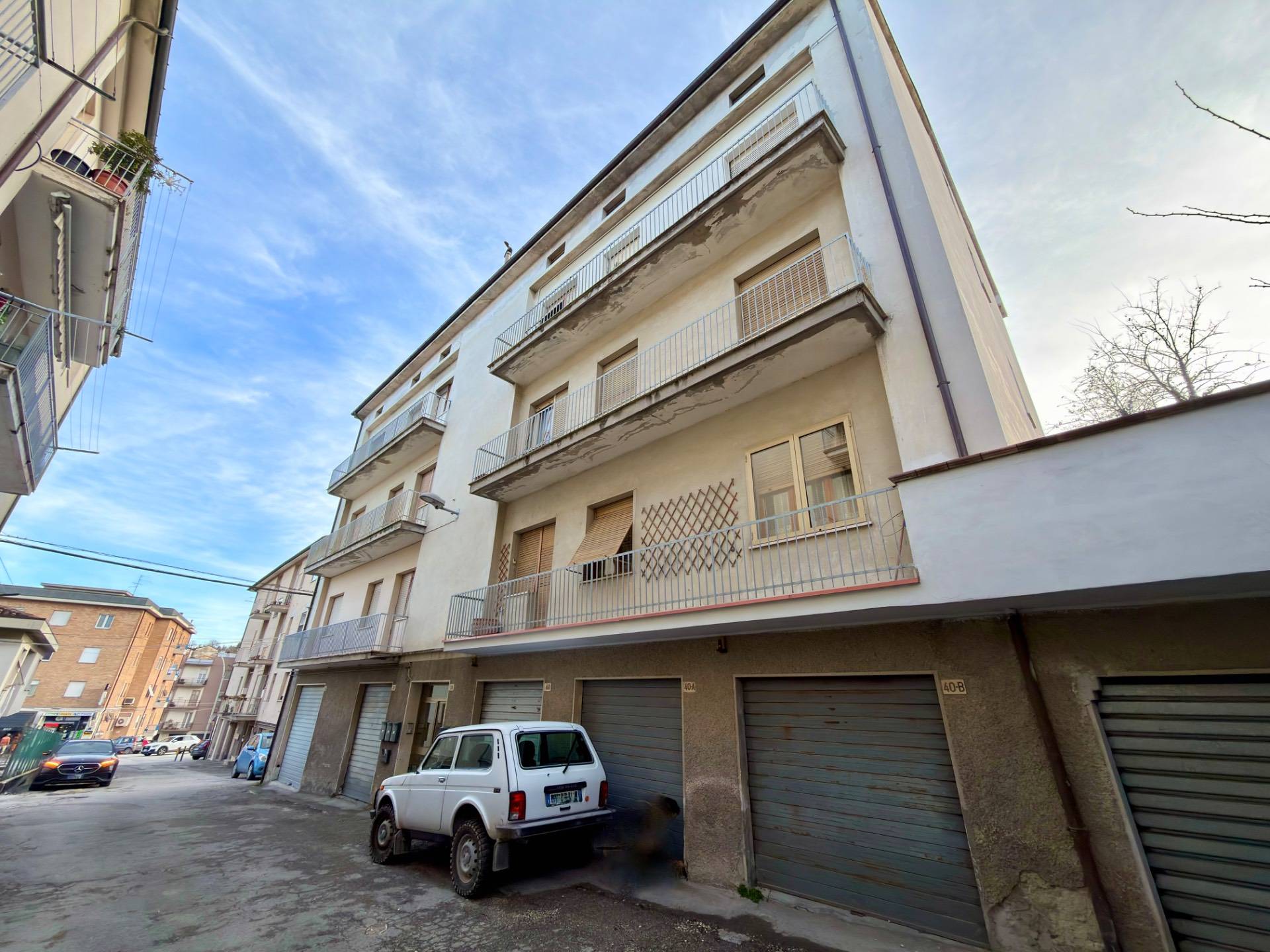 Appartamento in vendita a Fabriano, SEMI PERIFERIA