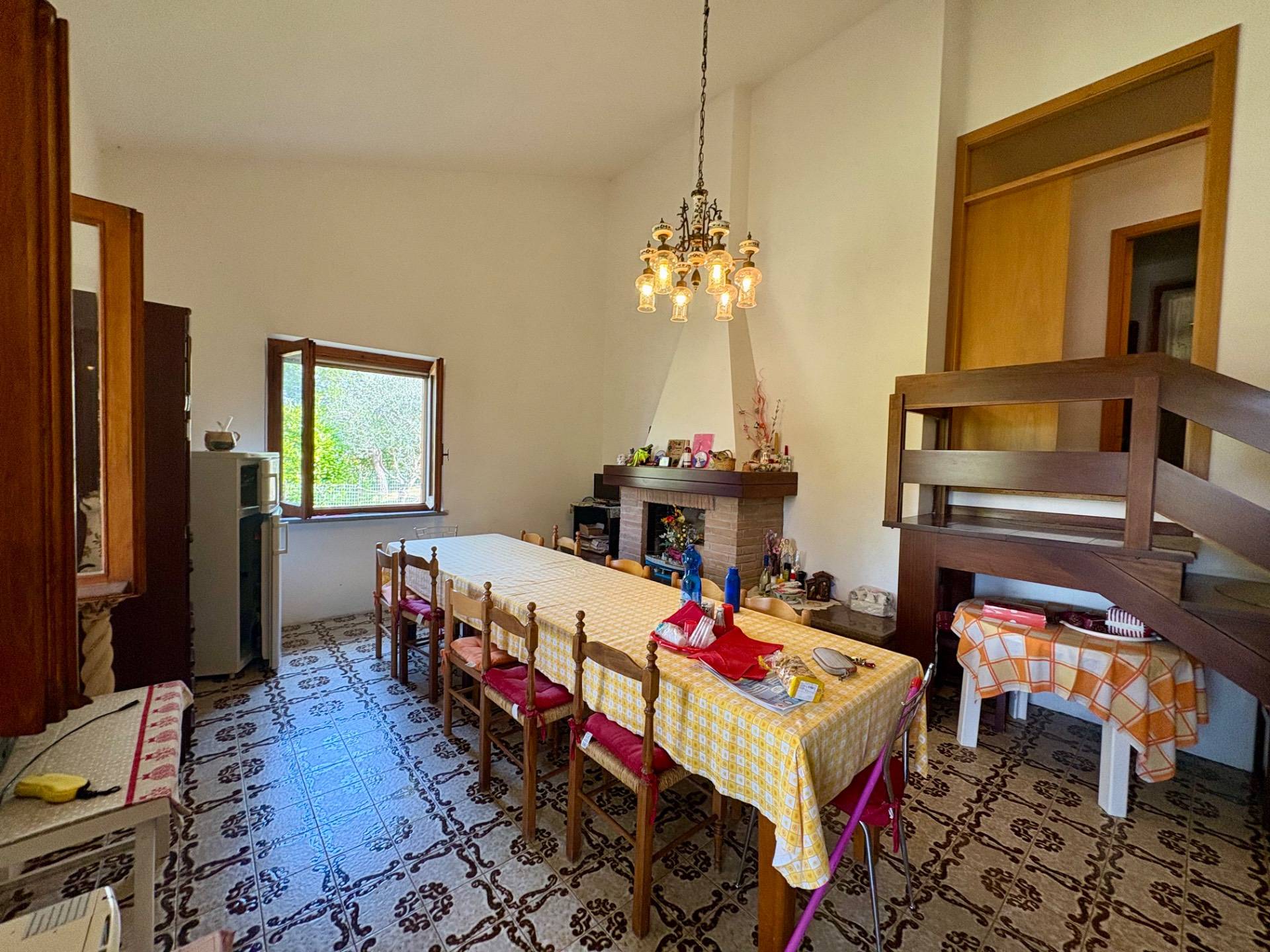 Casa singola in vendita a Fabriano, FRAZIONI