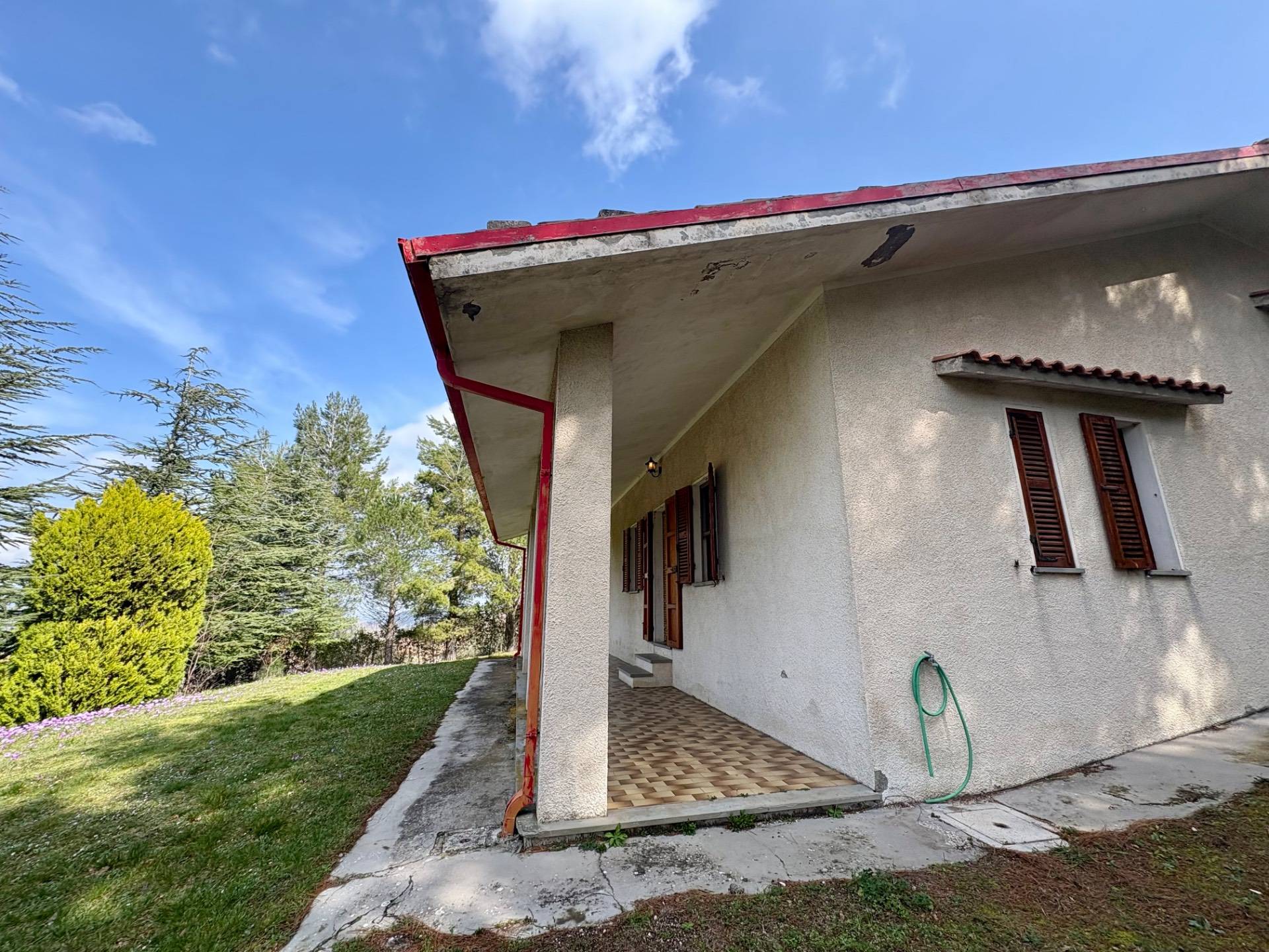 Casa singola in vendita a Fabriano, FRAZIONI