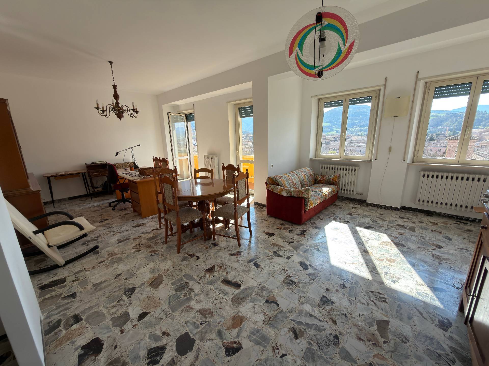 Appartamento in vendita a Fabriano, SEMI PERIFERIA