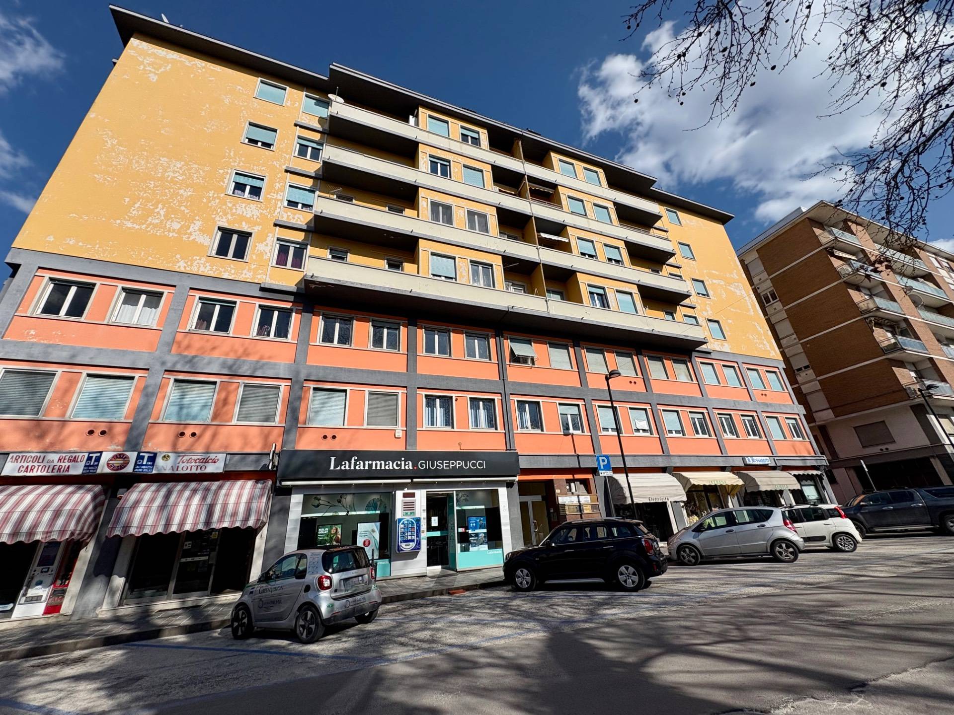 Appartamento in vendita a Fabriano, SEMI PERIFERIA