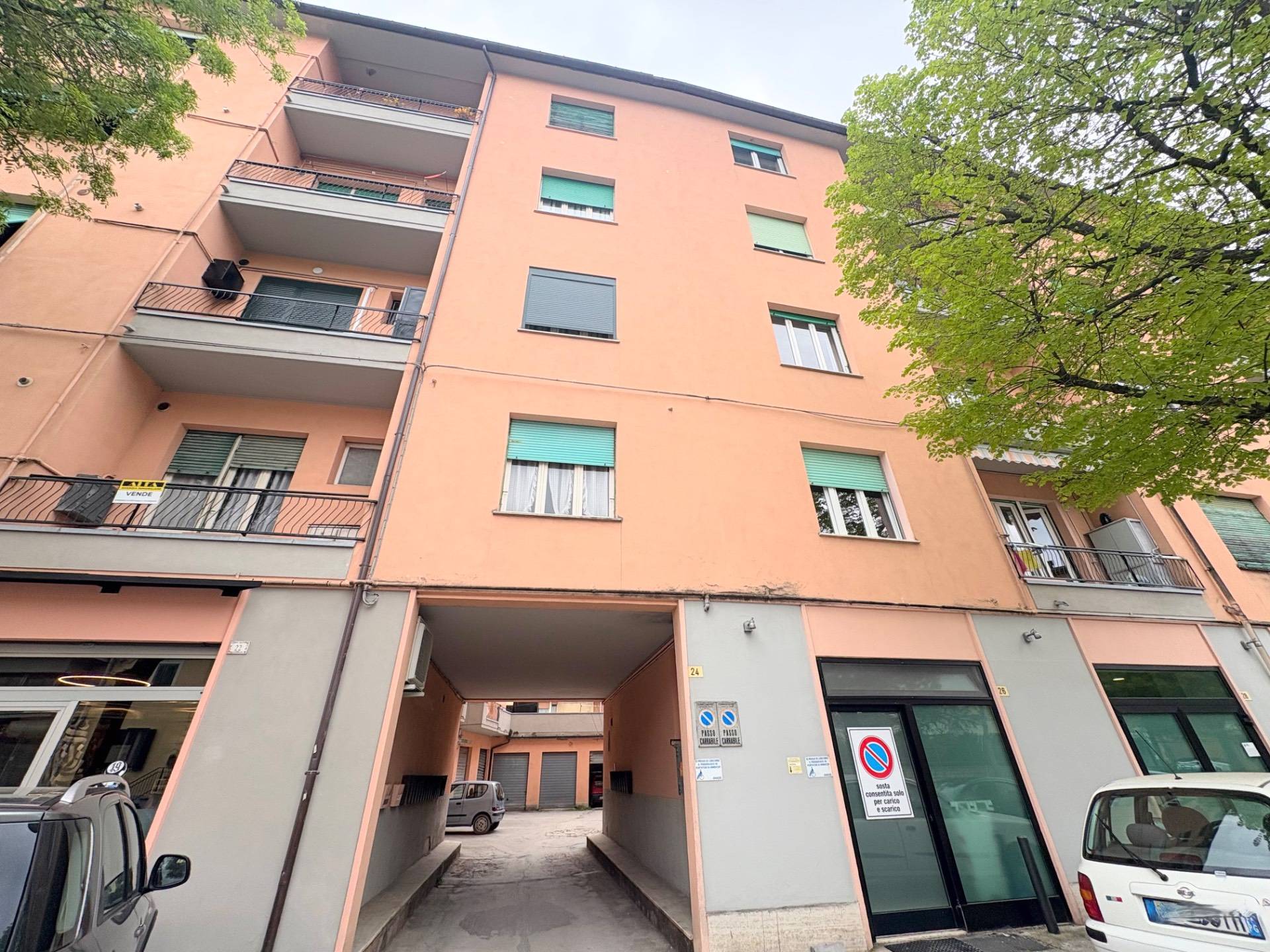 Appartamento in vendita a Fabriano, SEMI PERIFERIA