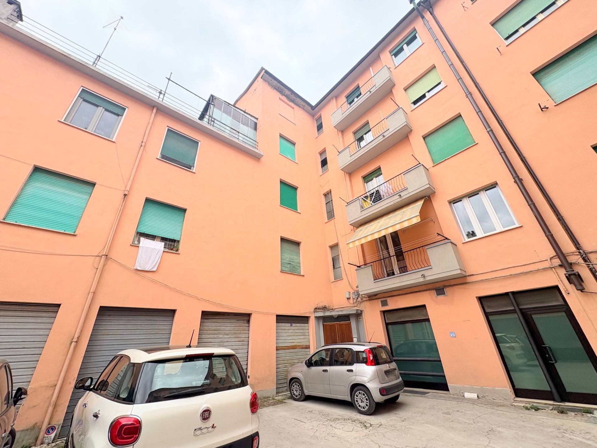 Appartamento in vendita a Fabriano, SEMI PERIFERIA