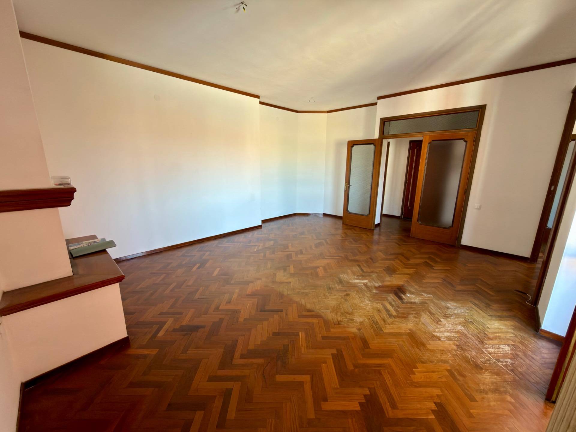 Appartamento in vendita a Fabriano, SEMI PERIFERIA