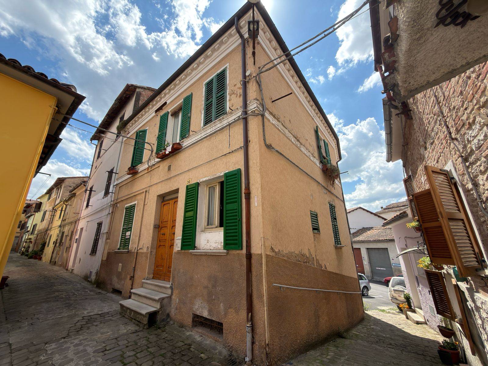 Appartamento in vendita a Fabriano, CENTRO STORICO