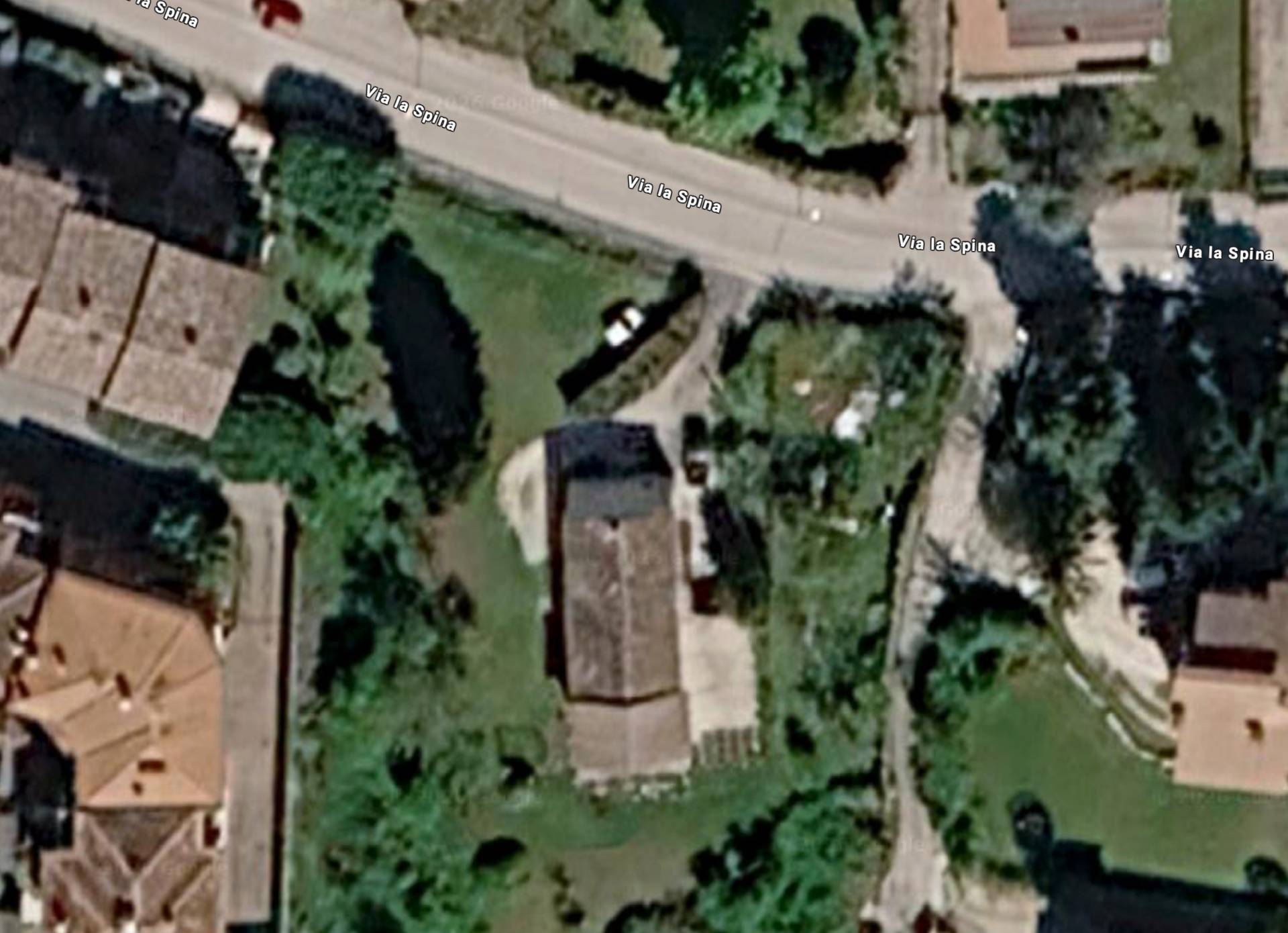 Villa in vendita a Fabriano, SEMI PERIFERIA