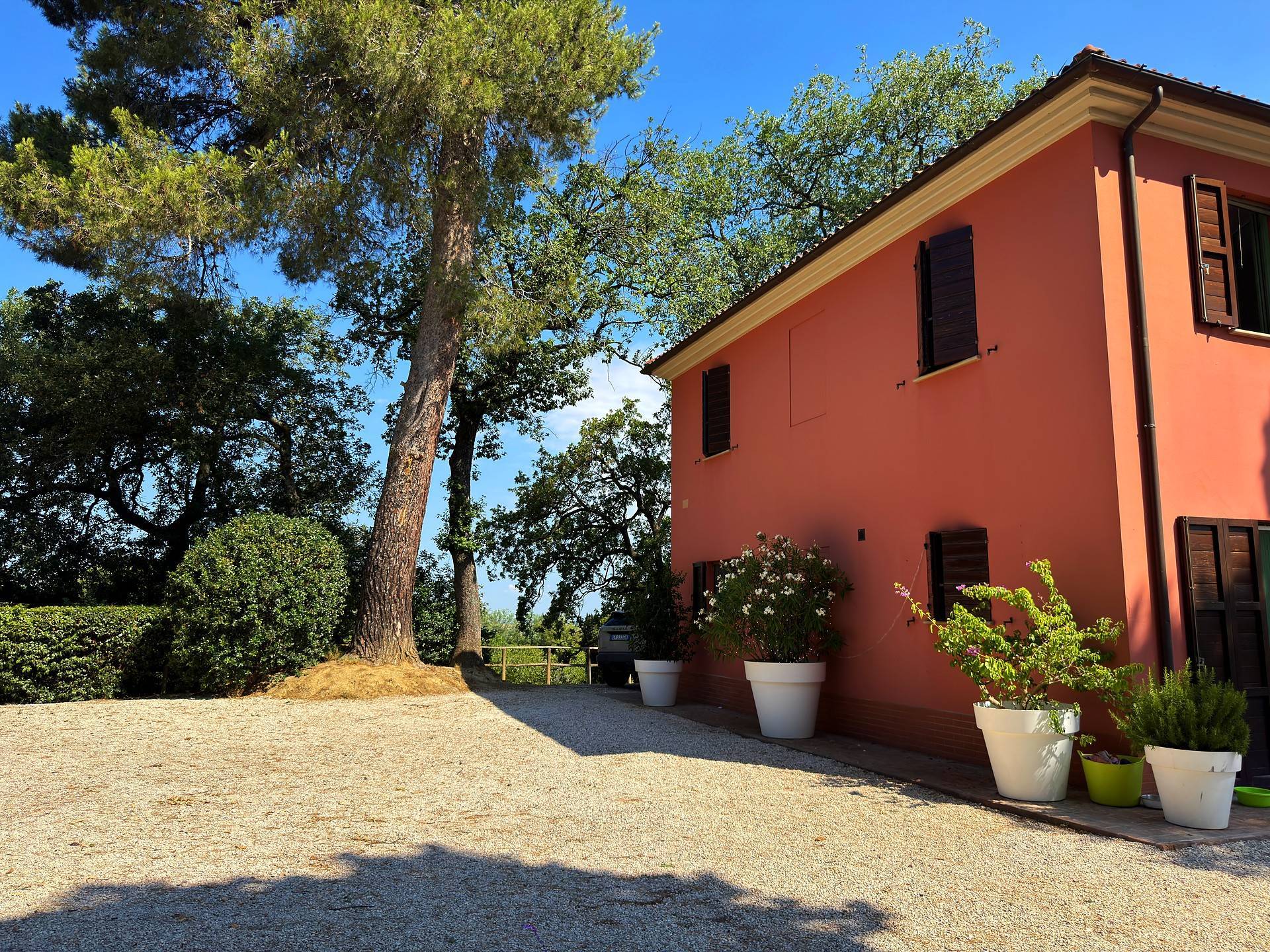 Villa in vendita a Monte Roberto