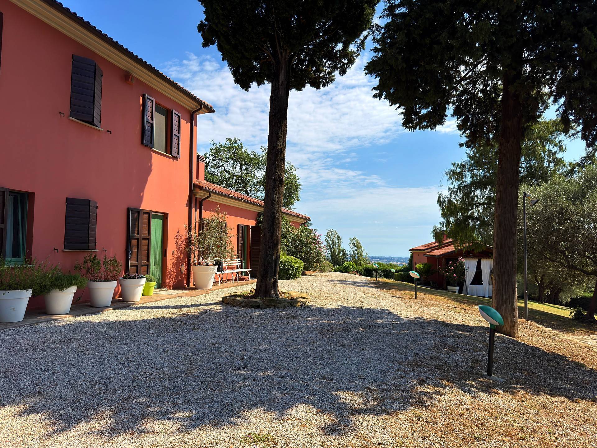 Villa in vendita a Monte Roberto