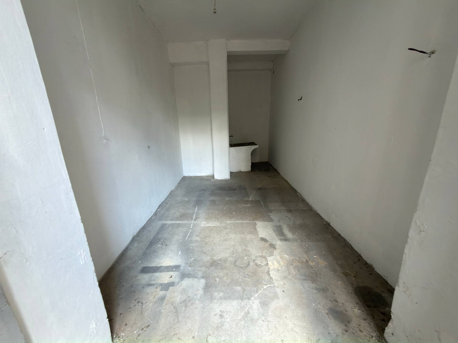 Box o garage in vendita a Jesi
