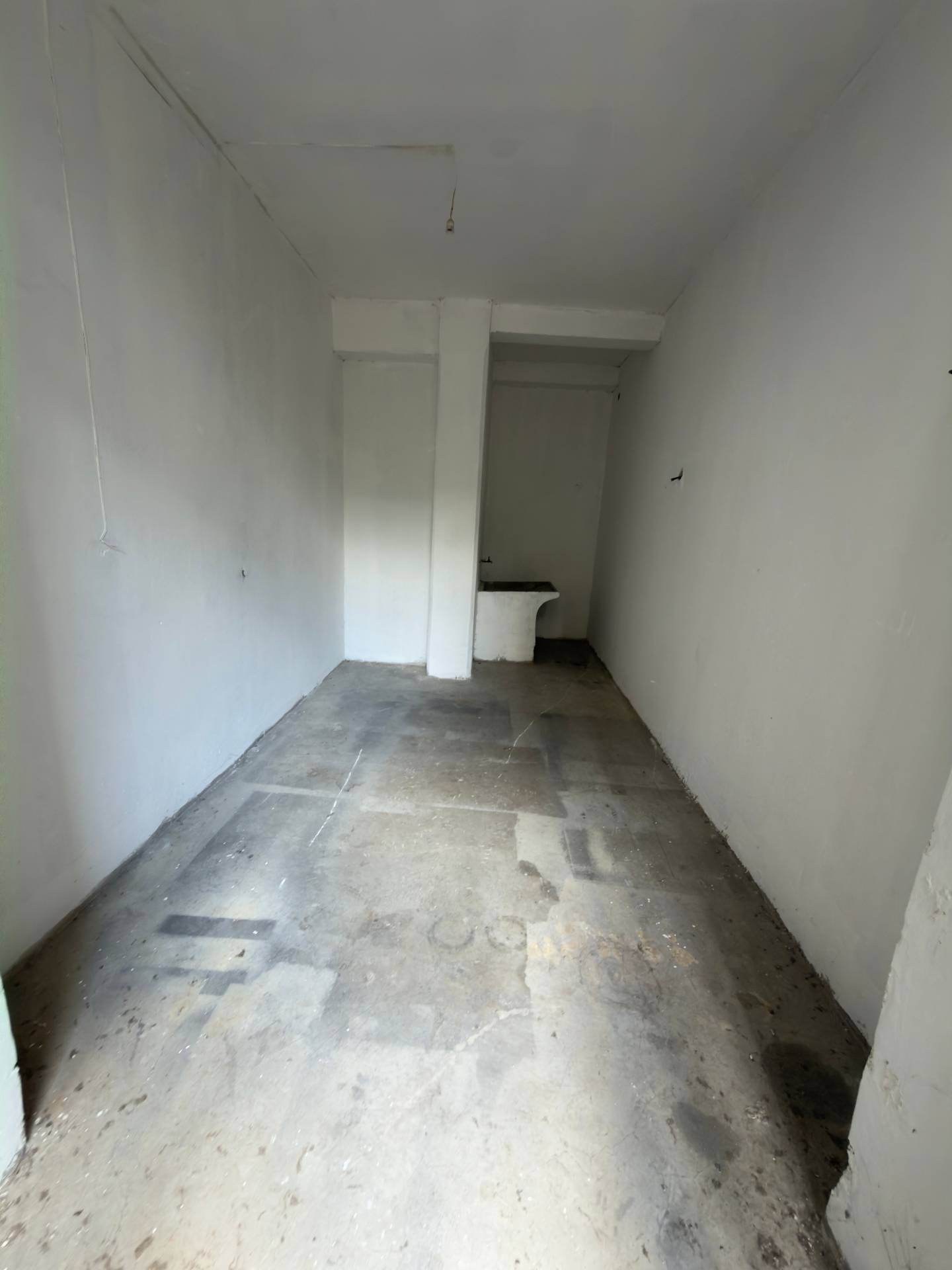 Box o garage in vendita a Jesi