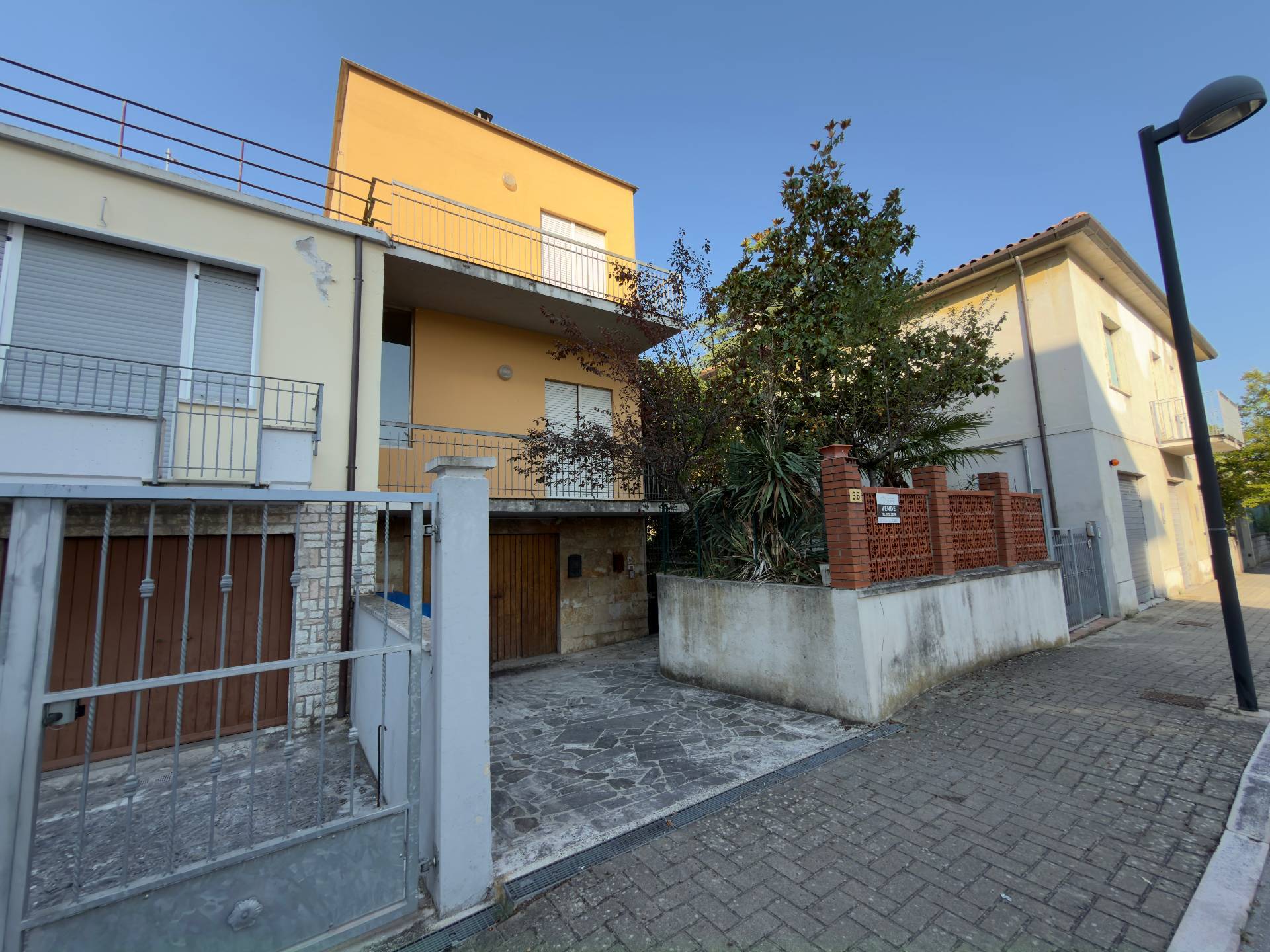 Villette a schiera in vendita a Fabriano, SEMI PERIFERIA