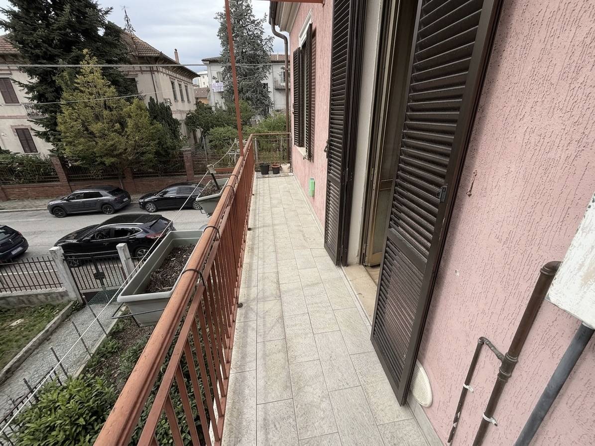 Appartamento in vendita a Fabriano, SEMI PERIFERIA