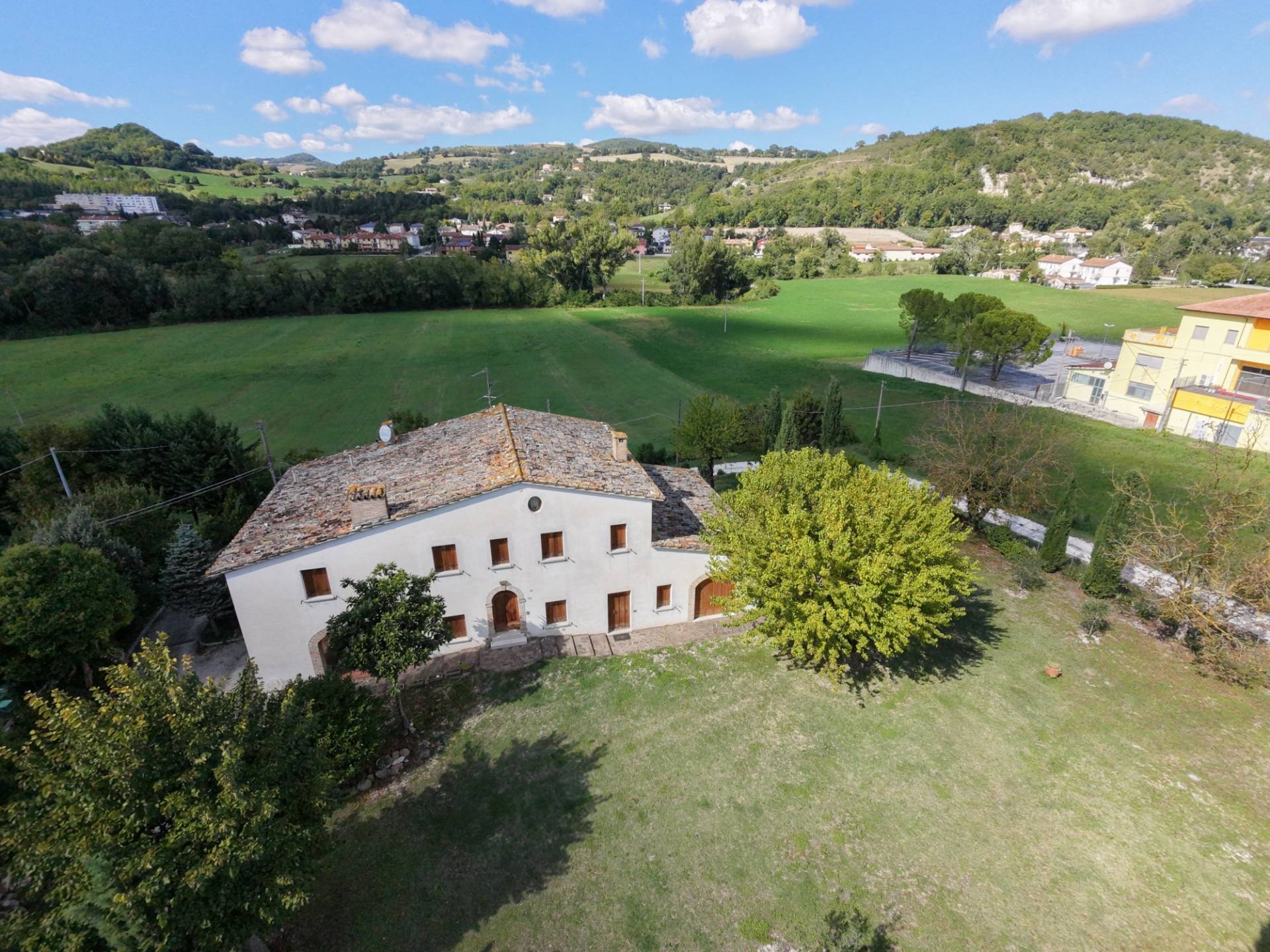 Villa in vendita a Pergola