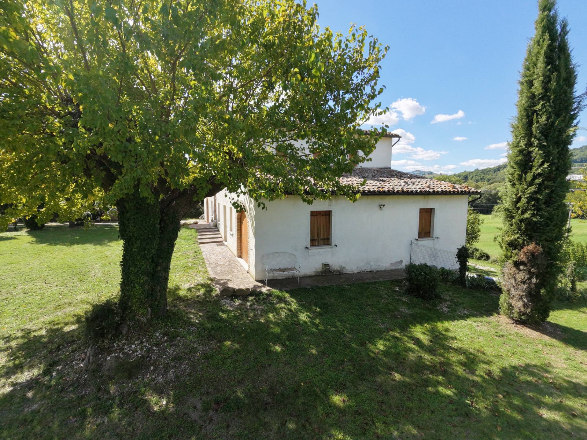 Villa in vendita a Pergola