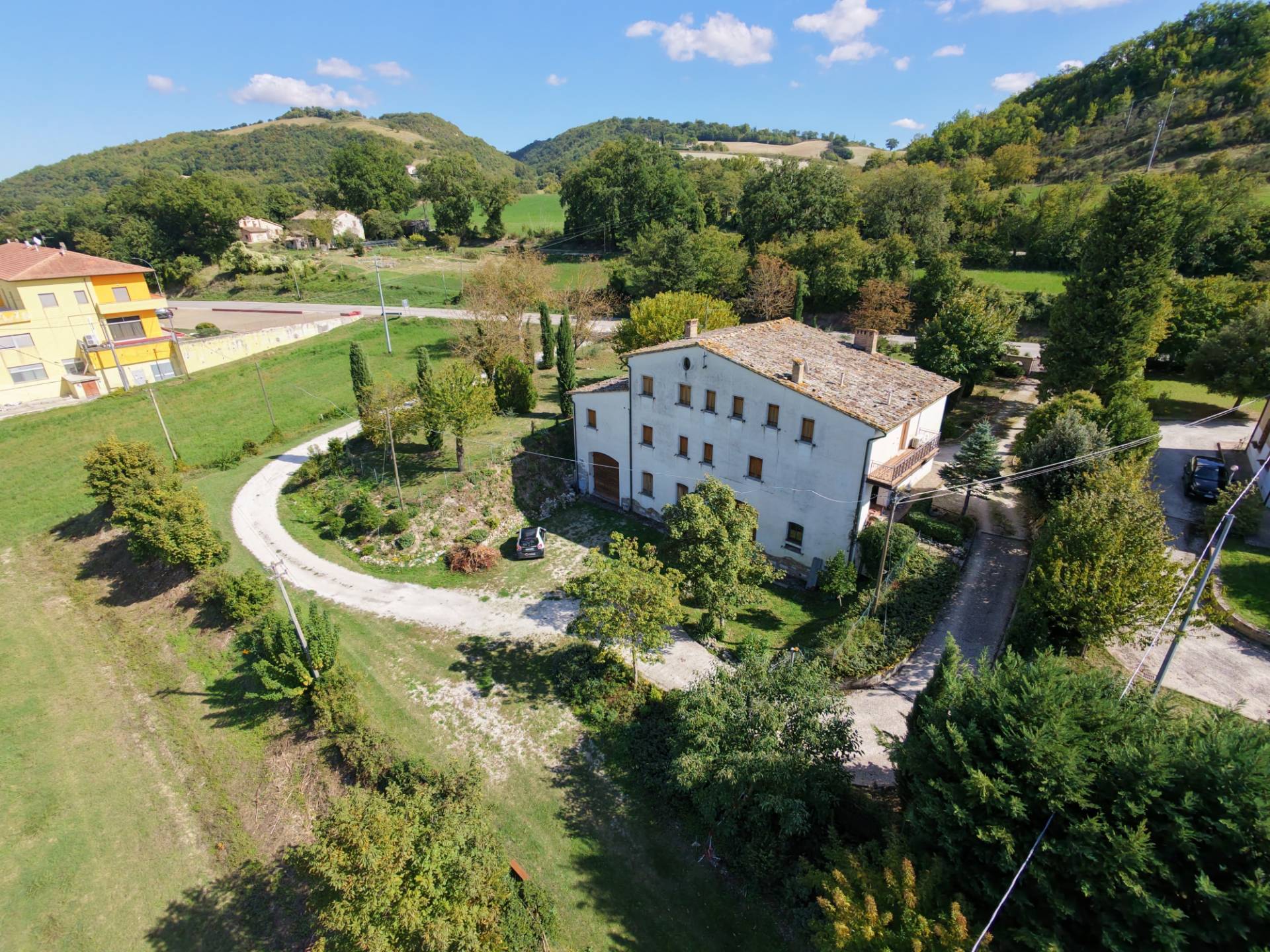 Villa in vendita a Pergola