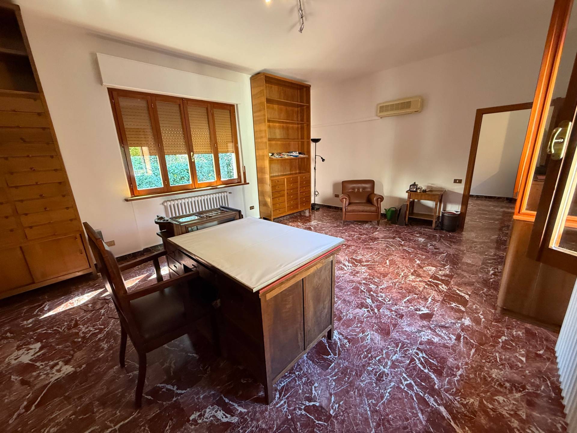 Studio/Ufficio in affitto a Fabriano, SEMI PERIFERIA