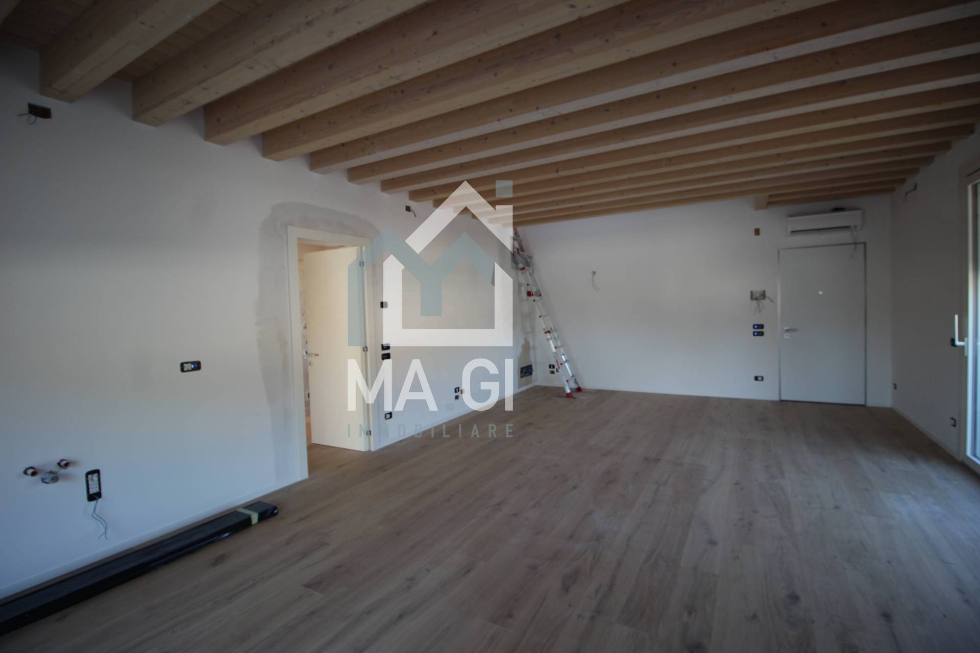 Attico in vendita a Villorba, Carit