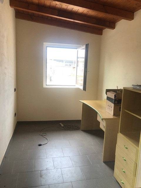 Deposito in vendita a Cairate