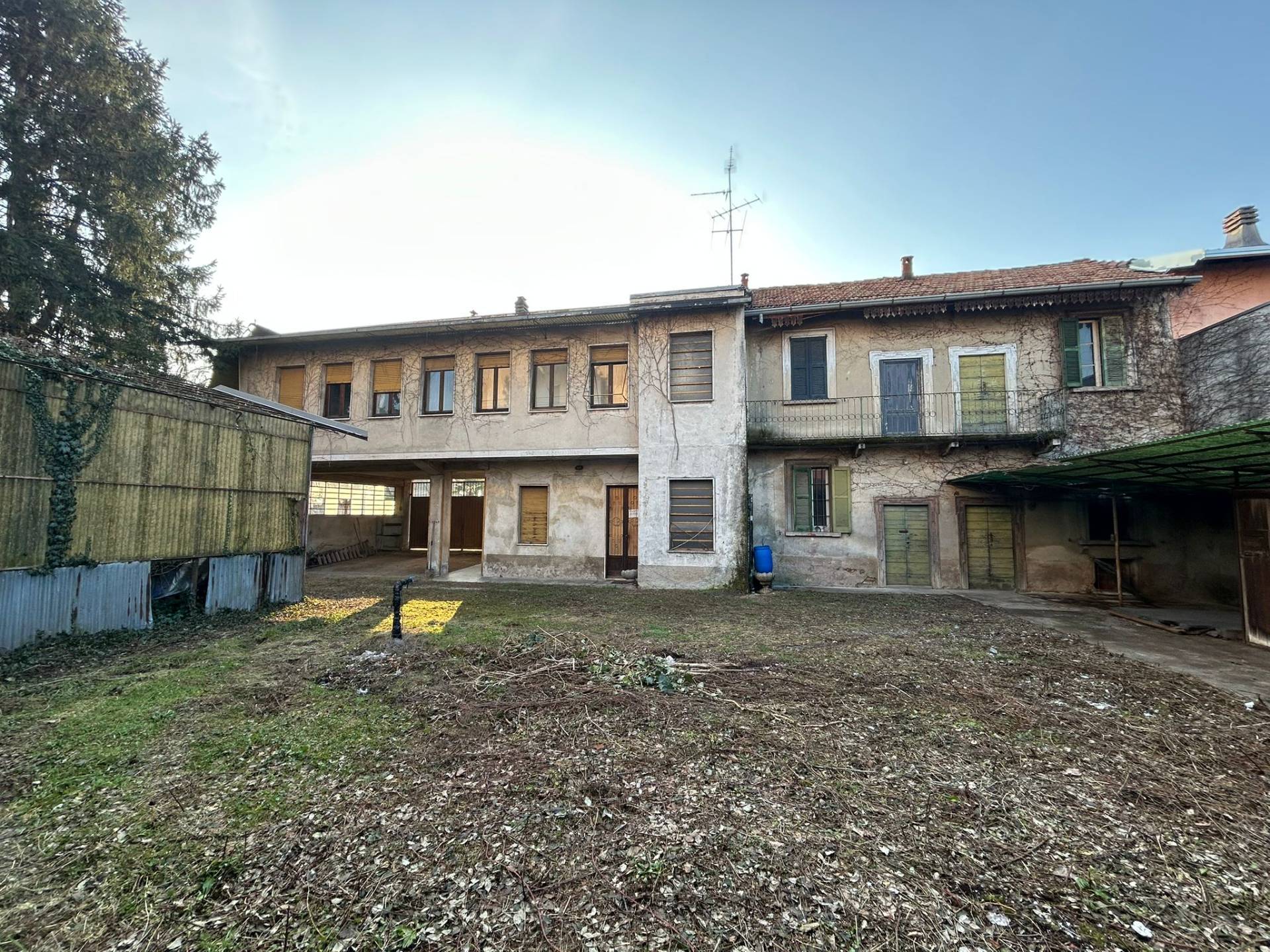 Casa indipendente in vendita a Solbiate Olona