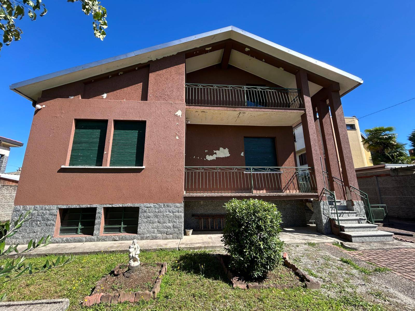 Villa in vendita a Solbiate Olona