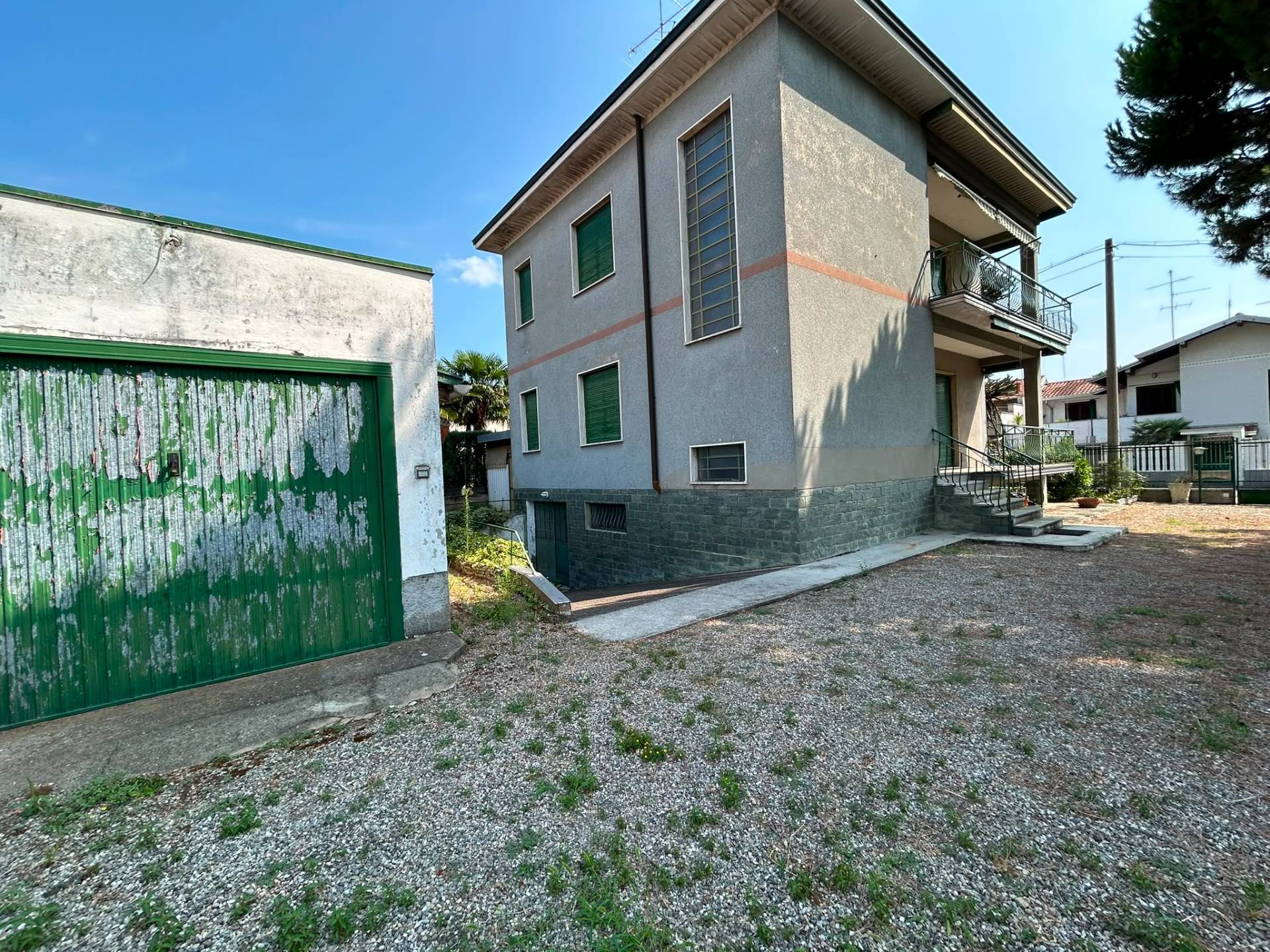 Casa indipendente in vendita a Solbiate Olona