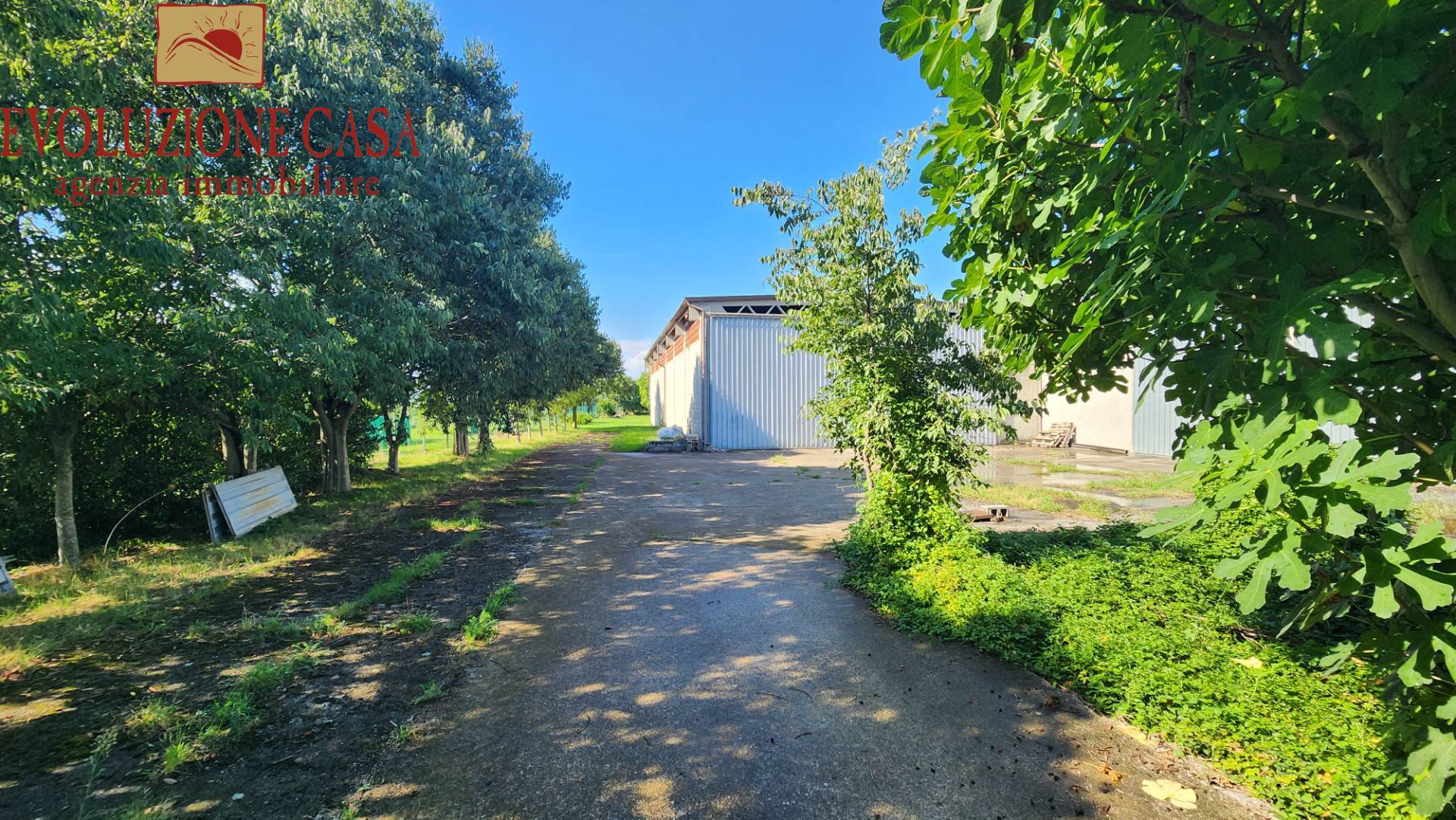 Capannone in vendita a Gradisca d'Isonzo