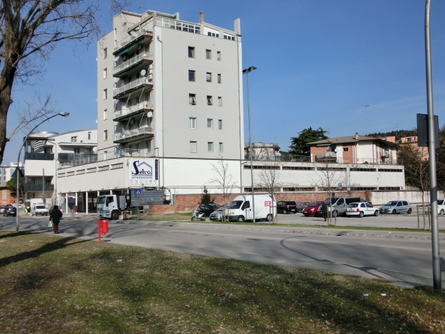 Commerciale Altro in affitto a Monfalcone