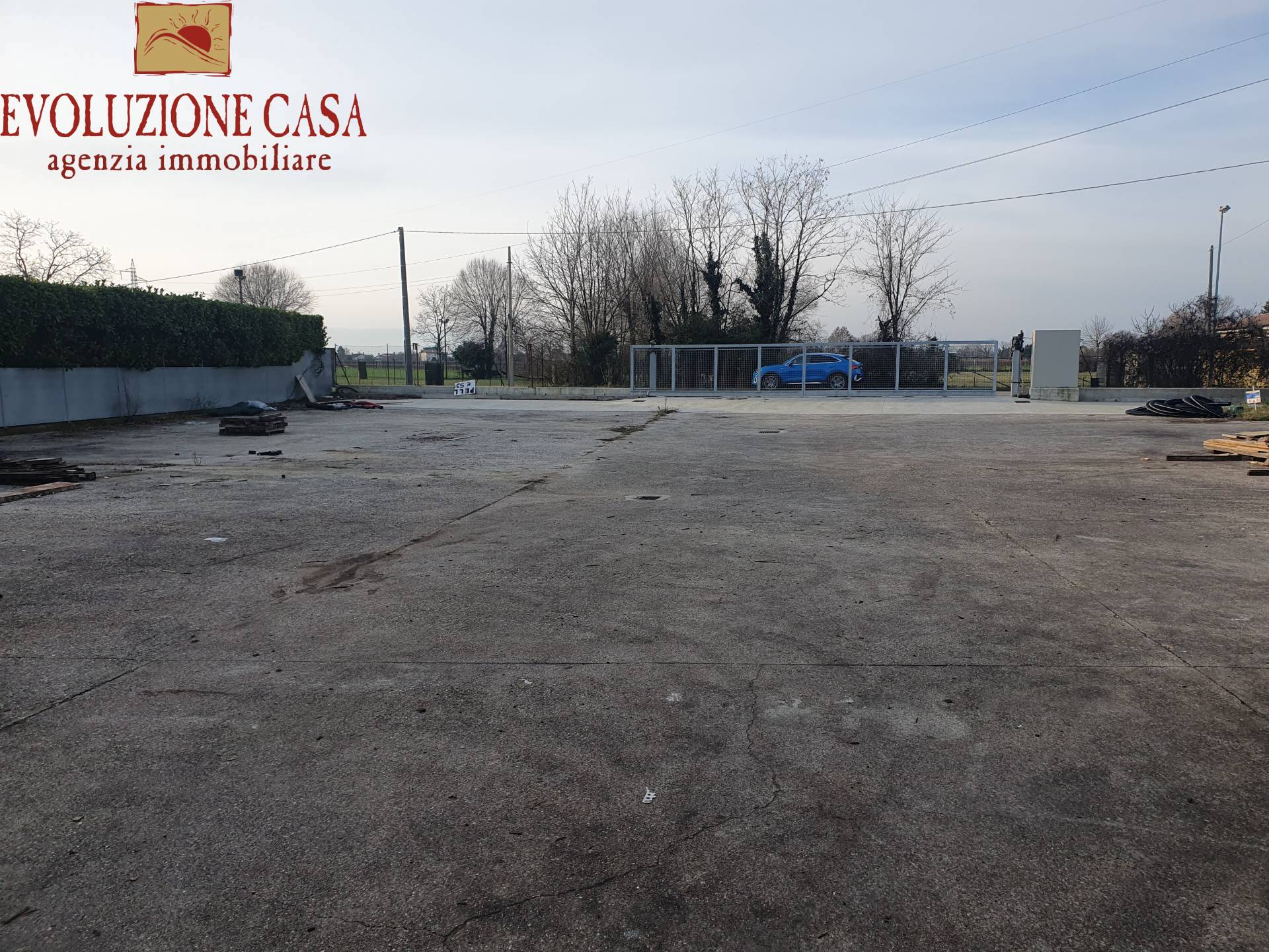 Capannone in vendita a Fiumicello Villa Vicentina