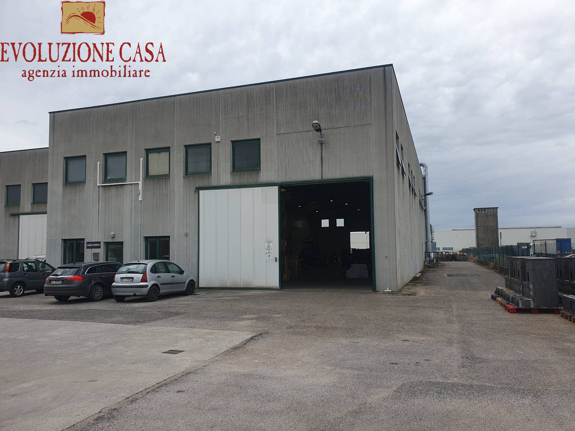 Capannone in vendita a Romans d'Isonzo