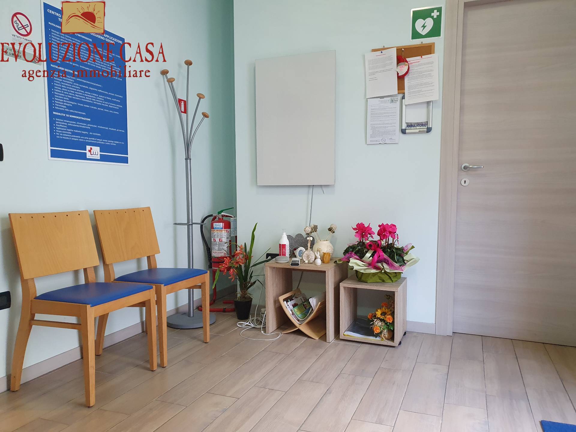 Ufficio-Studio in vendita a Monfalcone, Centro