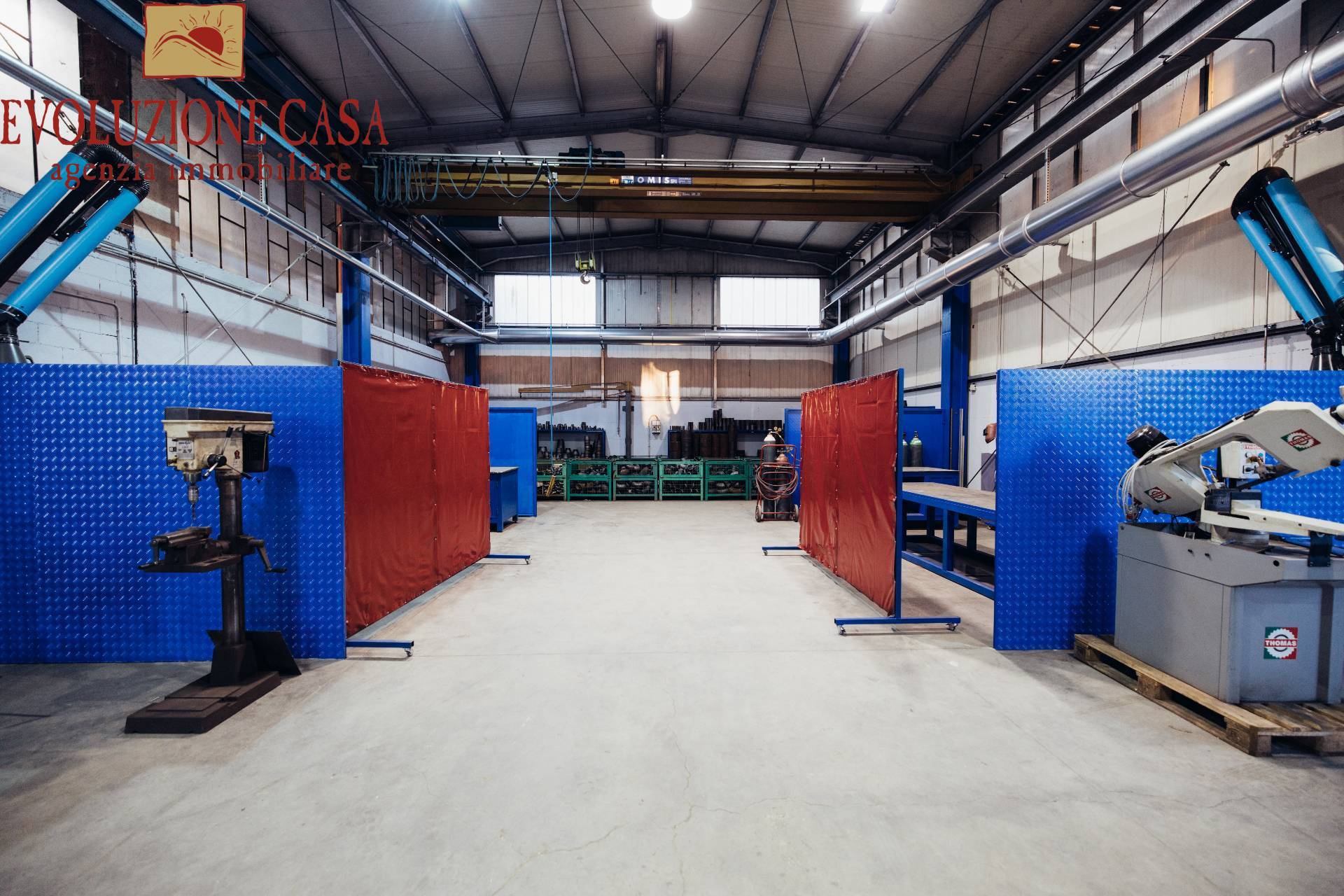 Capannone in vendita a Monfalcone, Schiavetti