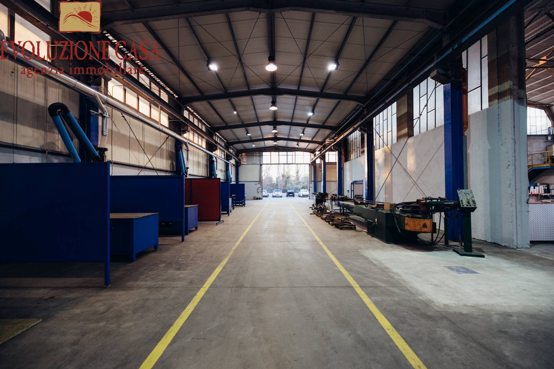 Capannone in vendita a Monfalcone, Schiavetti