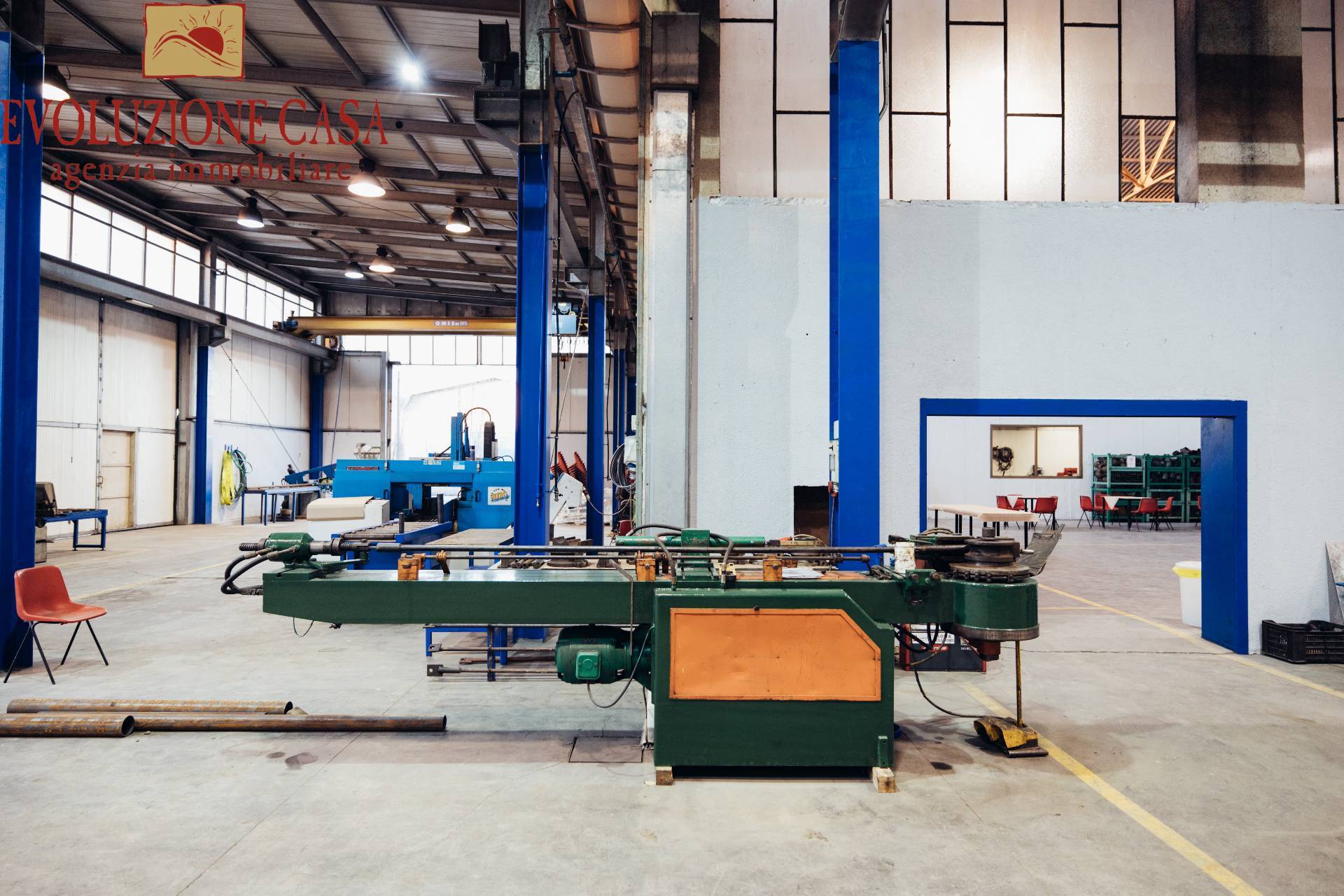 Capannone in vendita a Monfalcone, Schiavetti