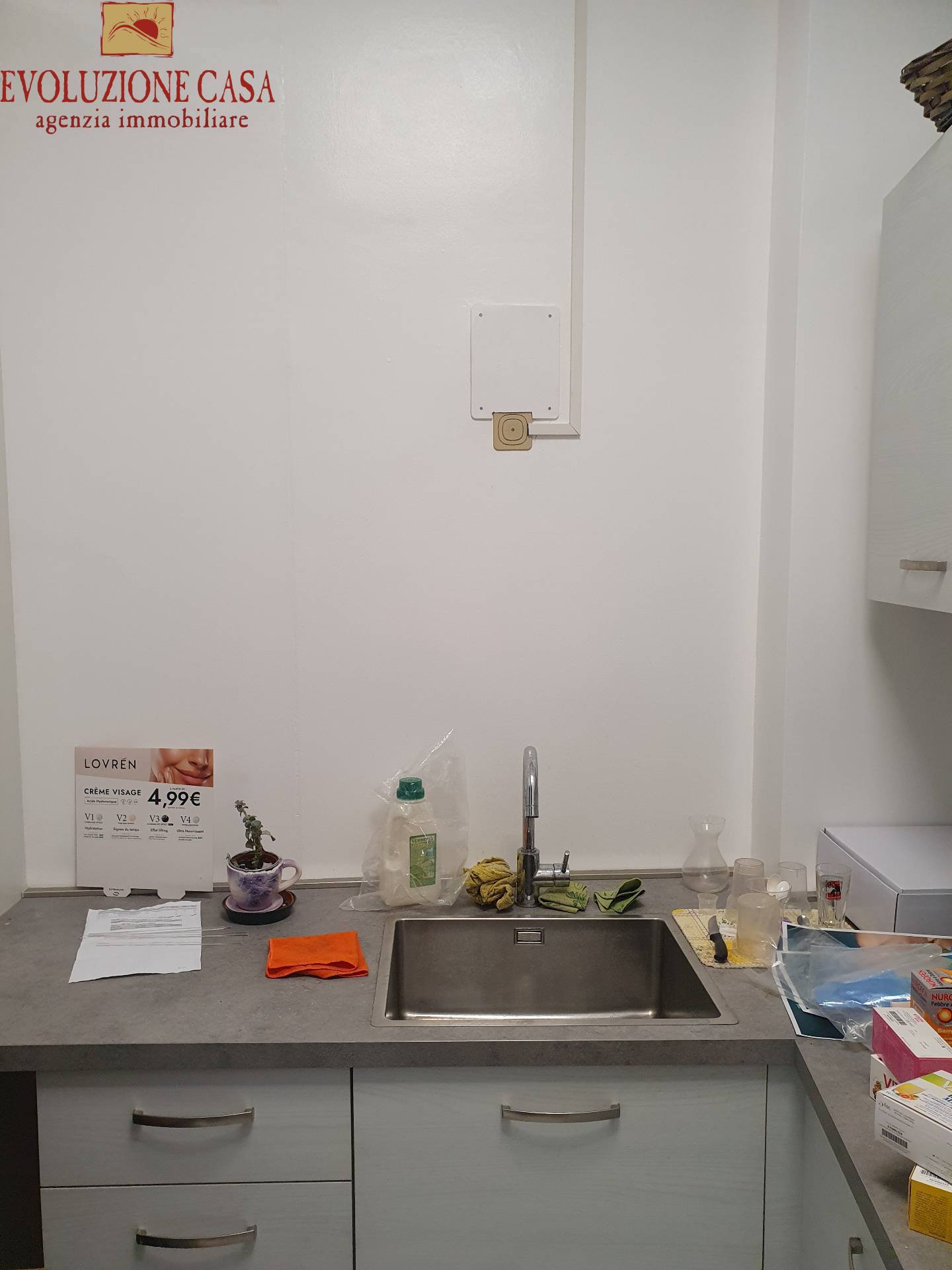 Locale commerciale in vendita a Monfalcone, Centro