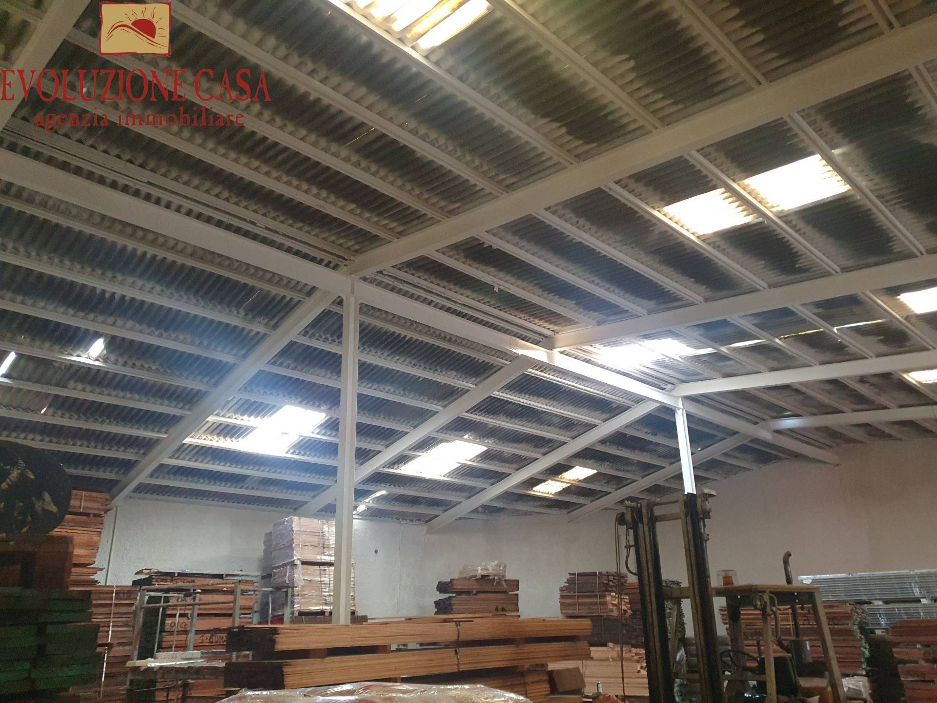 Capannone in vendita a Fiumicello Villa Vicentina